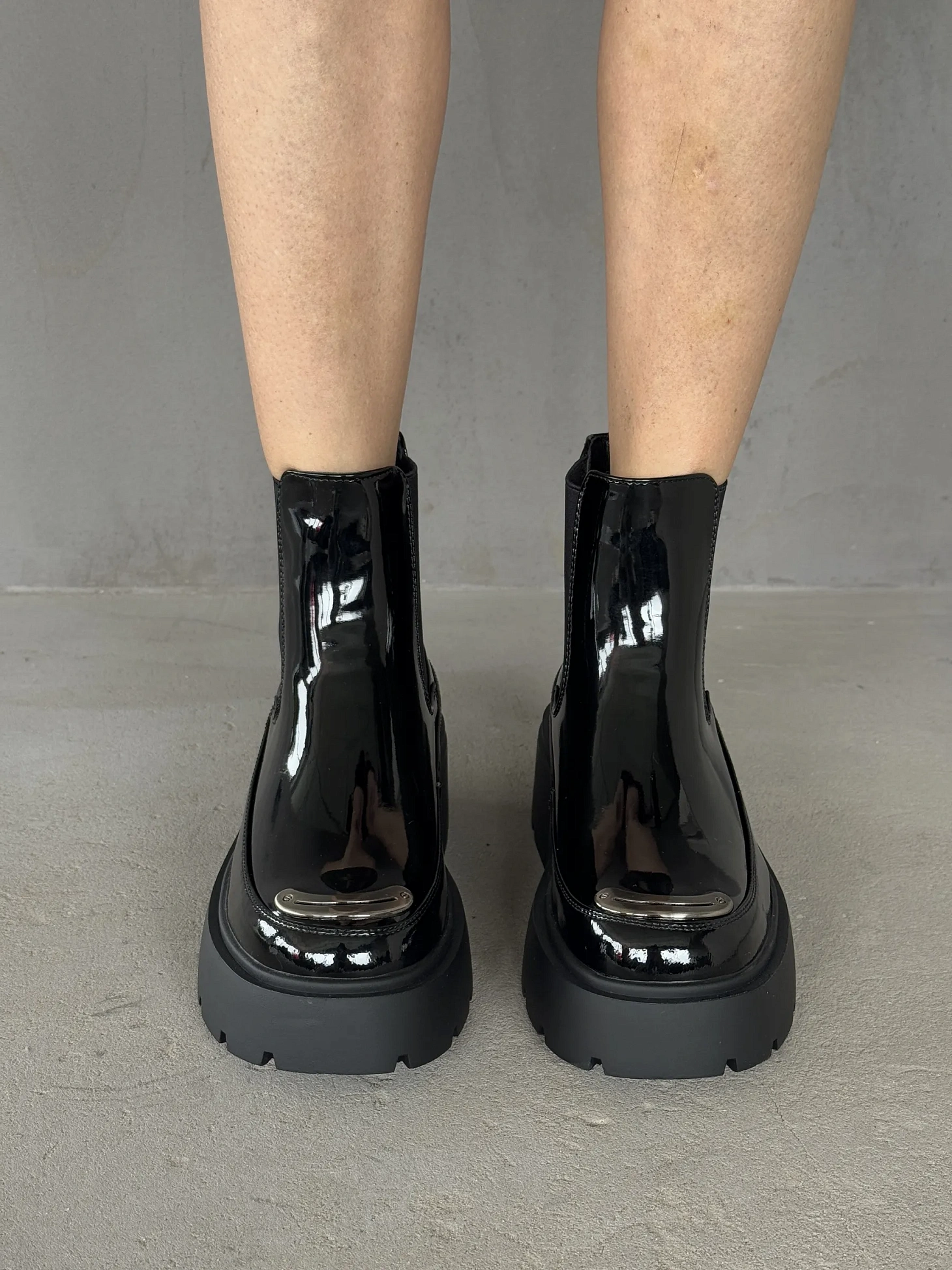 Ботинки женские экокожа лак