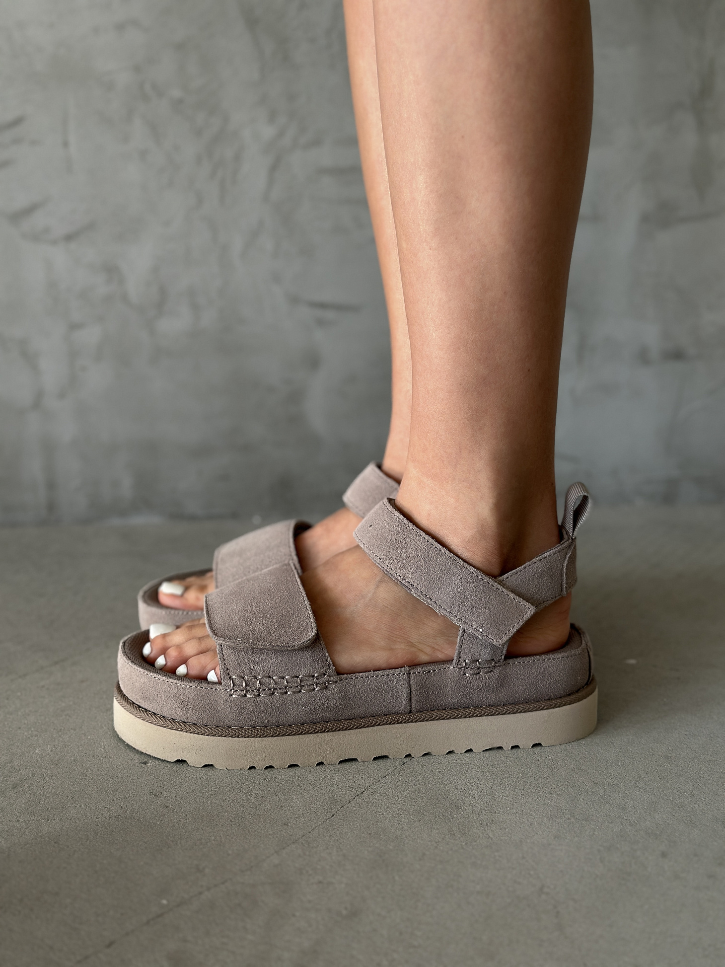 Босоножки женские натуральная замша