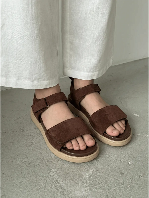 Летние босоножки на платформе