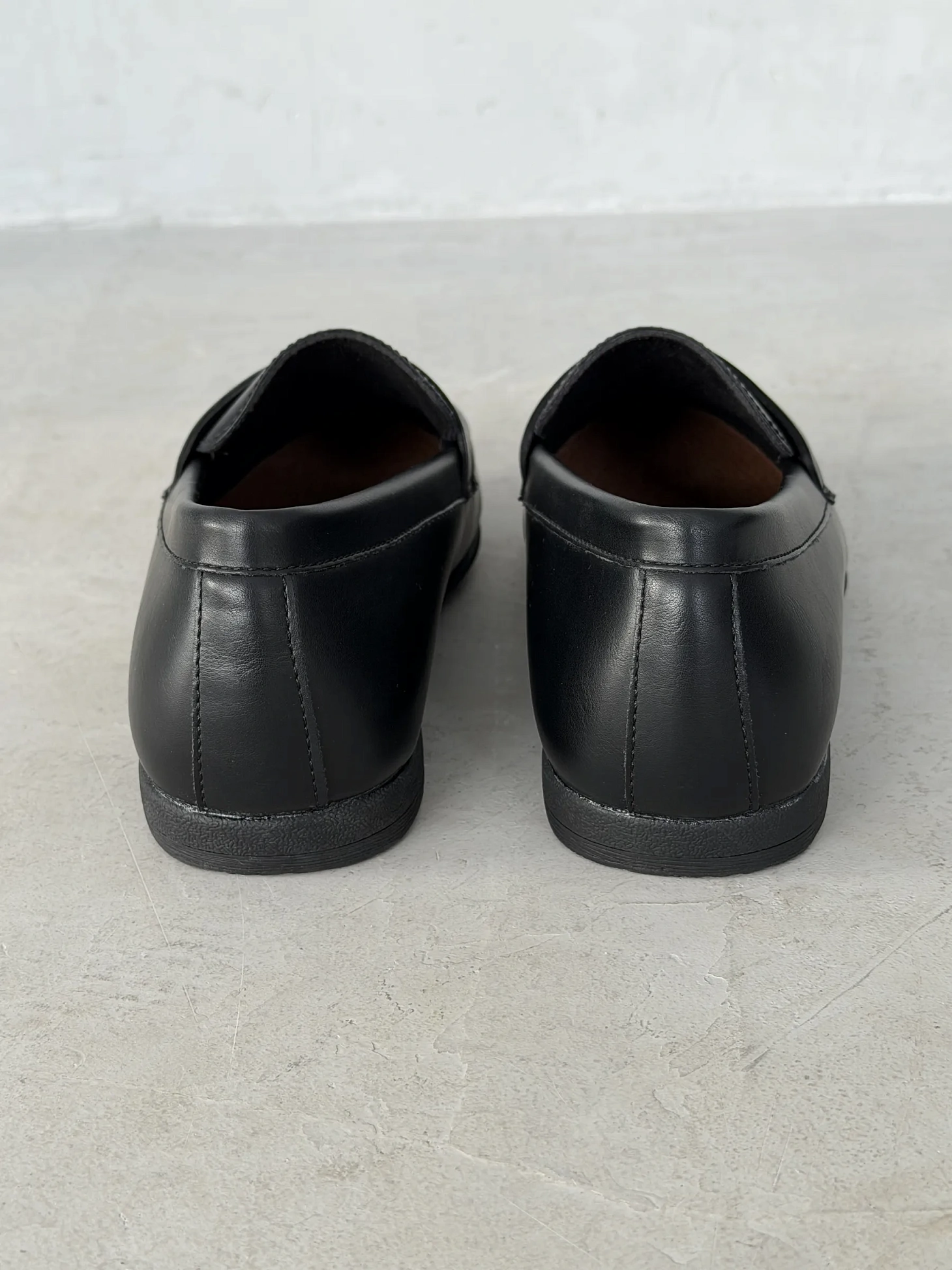 Кожаные лоферы мужские классические