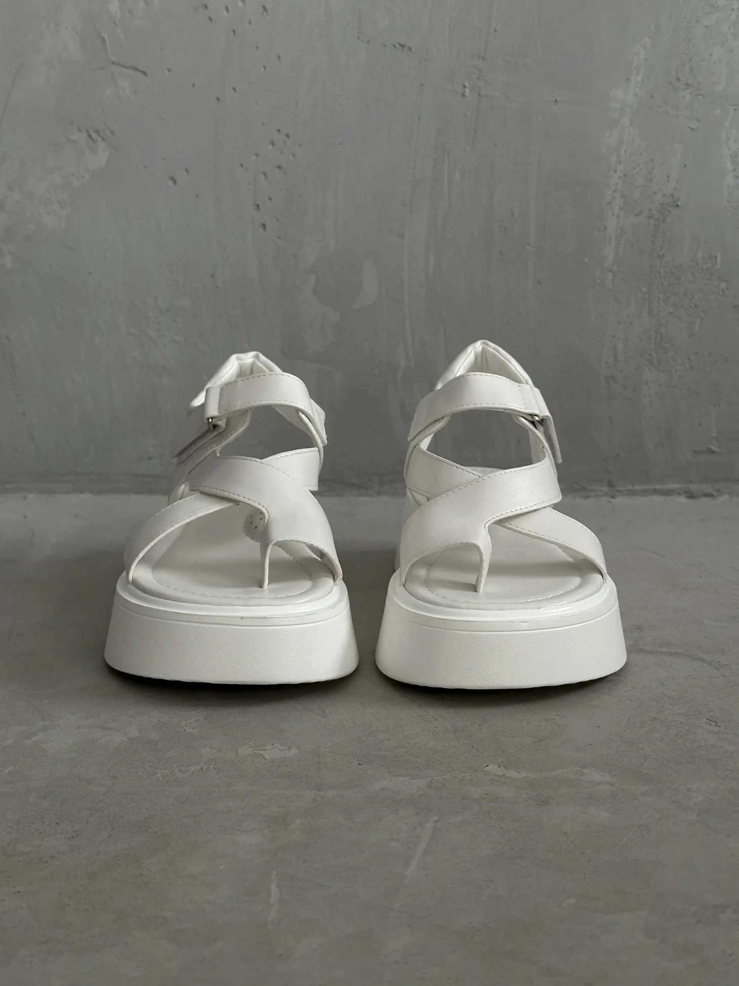 Летние босоножки детские на платформе