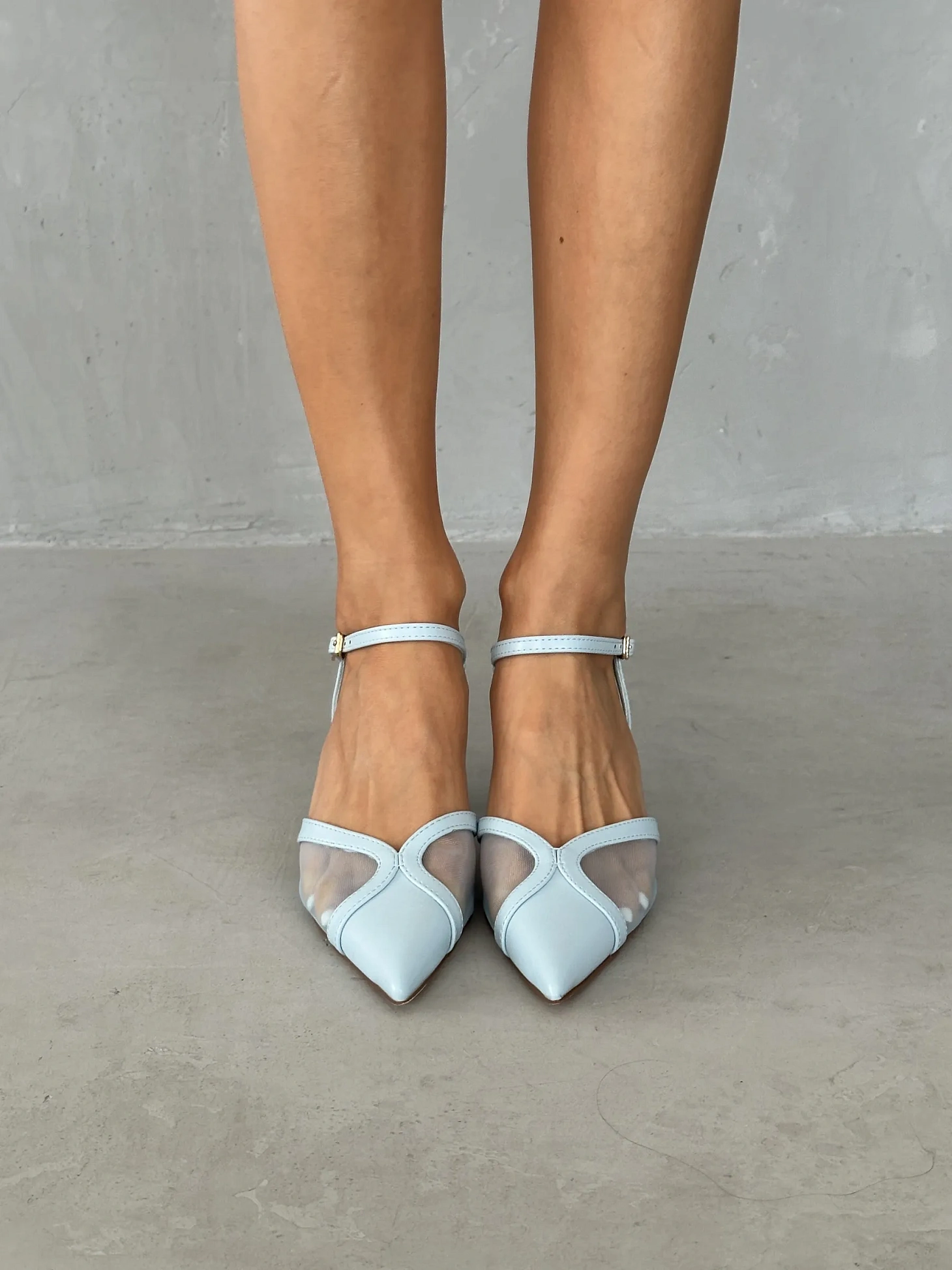 Туфли женские на каблуке с открытой пяткой вечерние