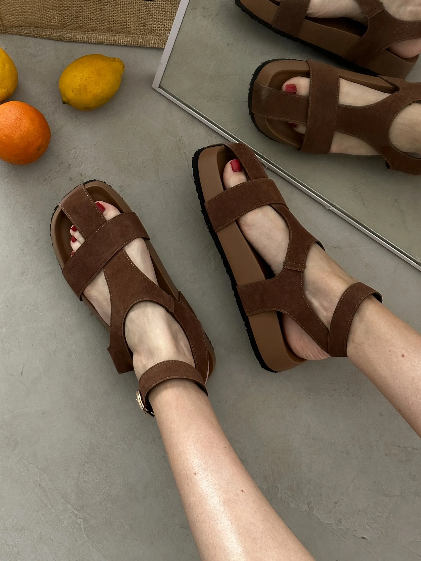 Летние босоножки на платформе