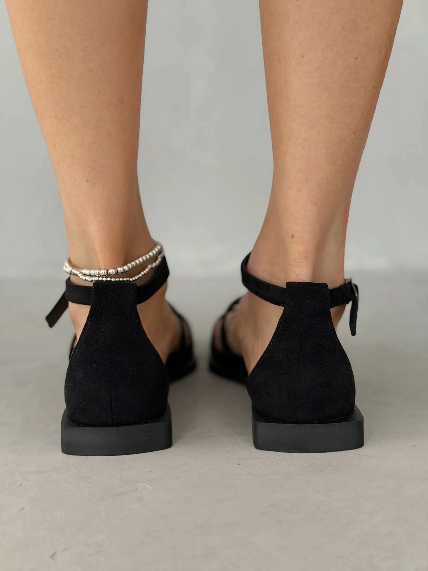 Летние босоножки женские с закрытым носом