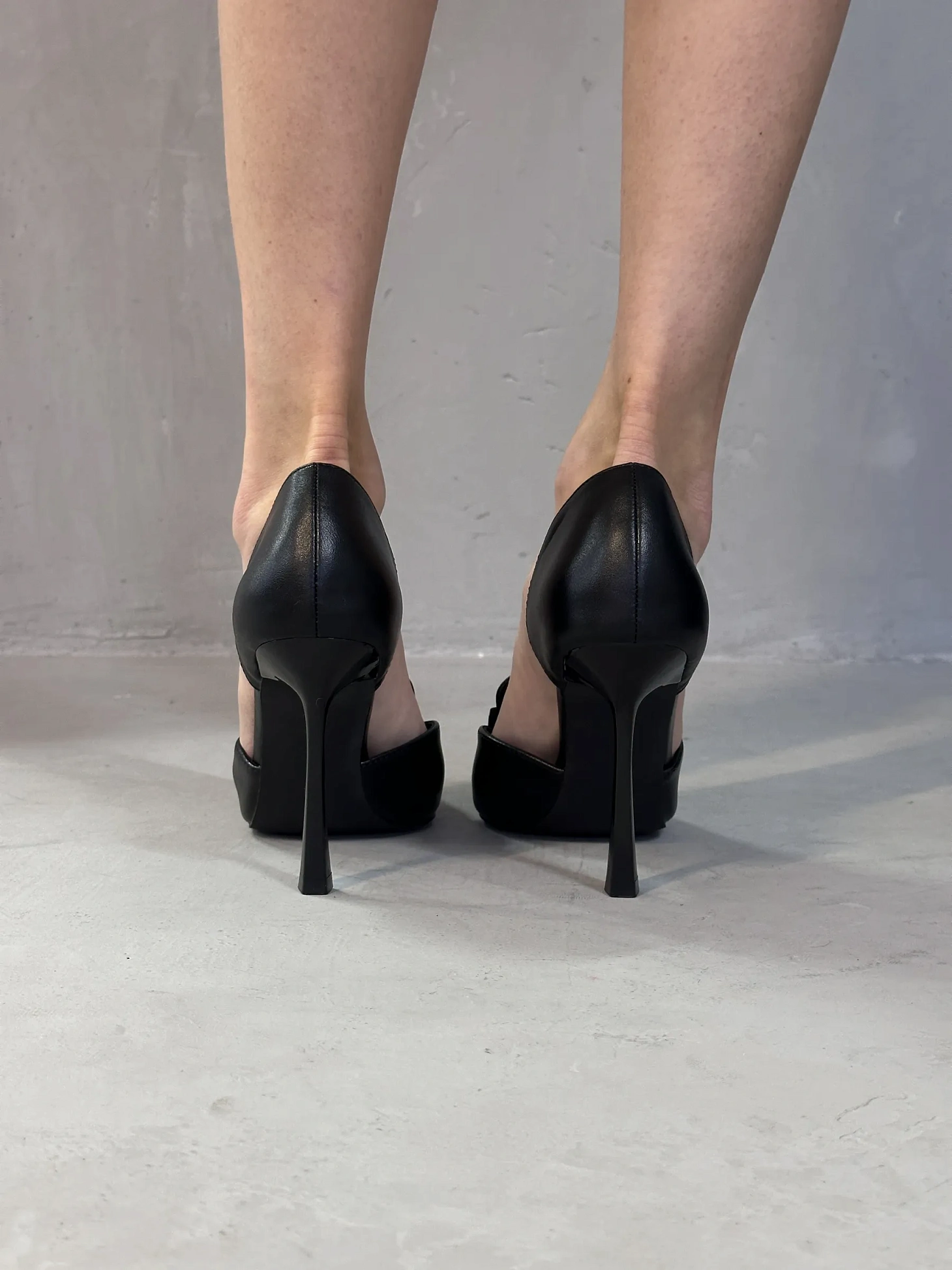 Туфли на каблуке лодочки