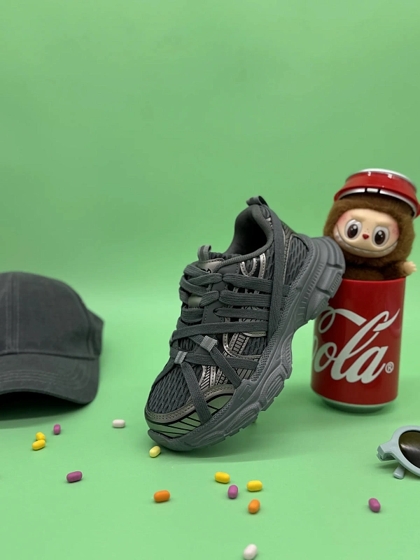 Детские кроссовки спортивные на высокой платформе