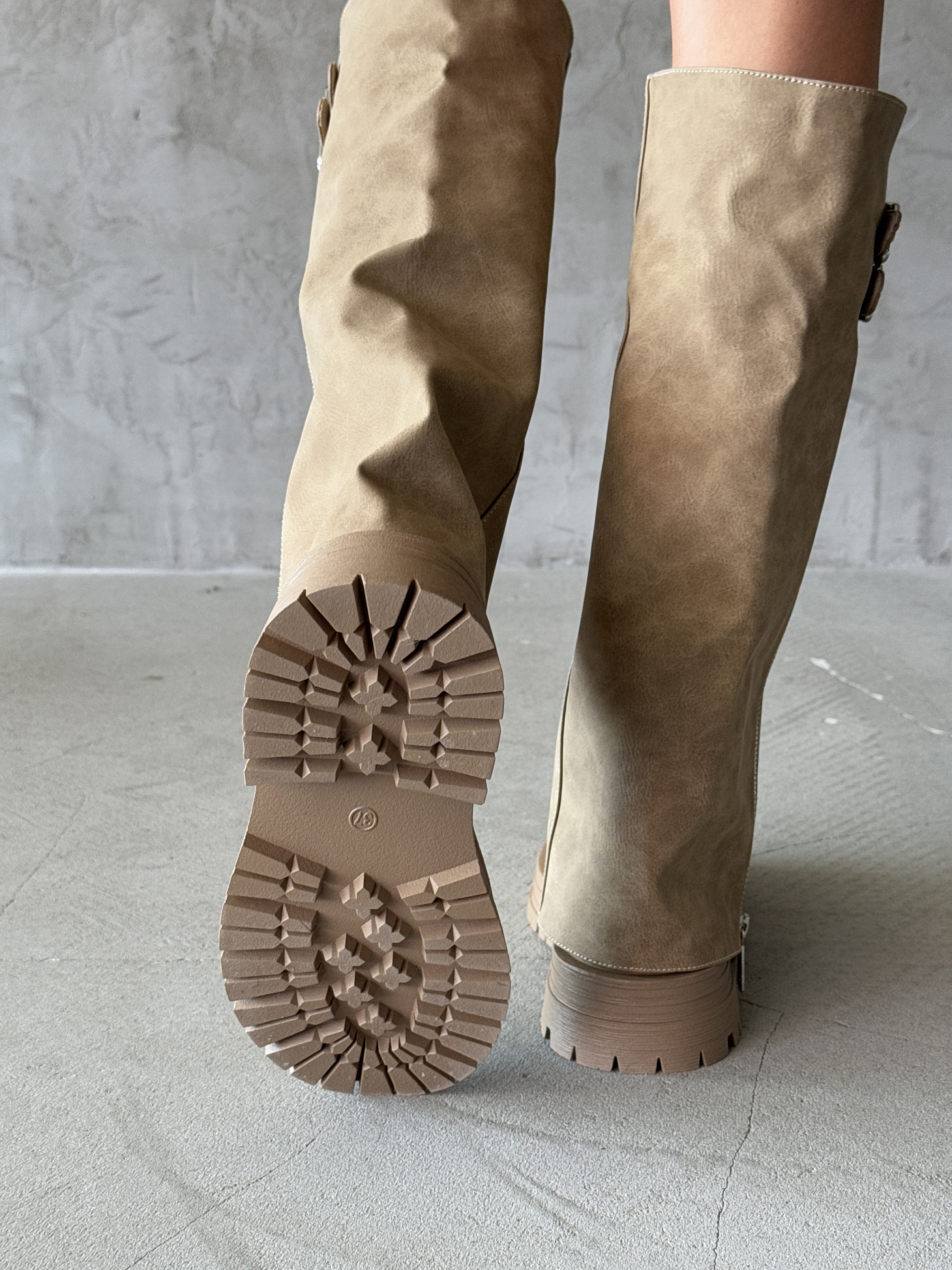 Сапоги женские экозамша