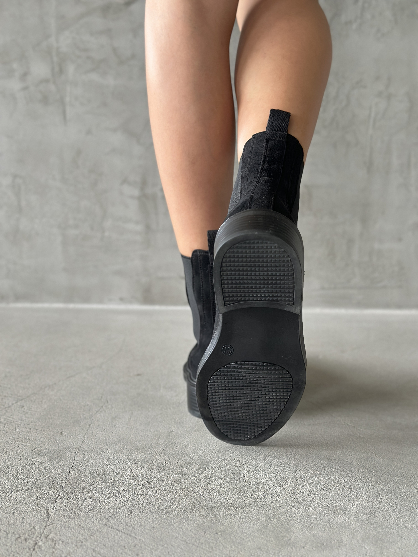 Ботинки женские экозамша