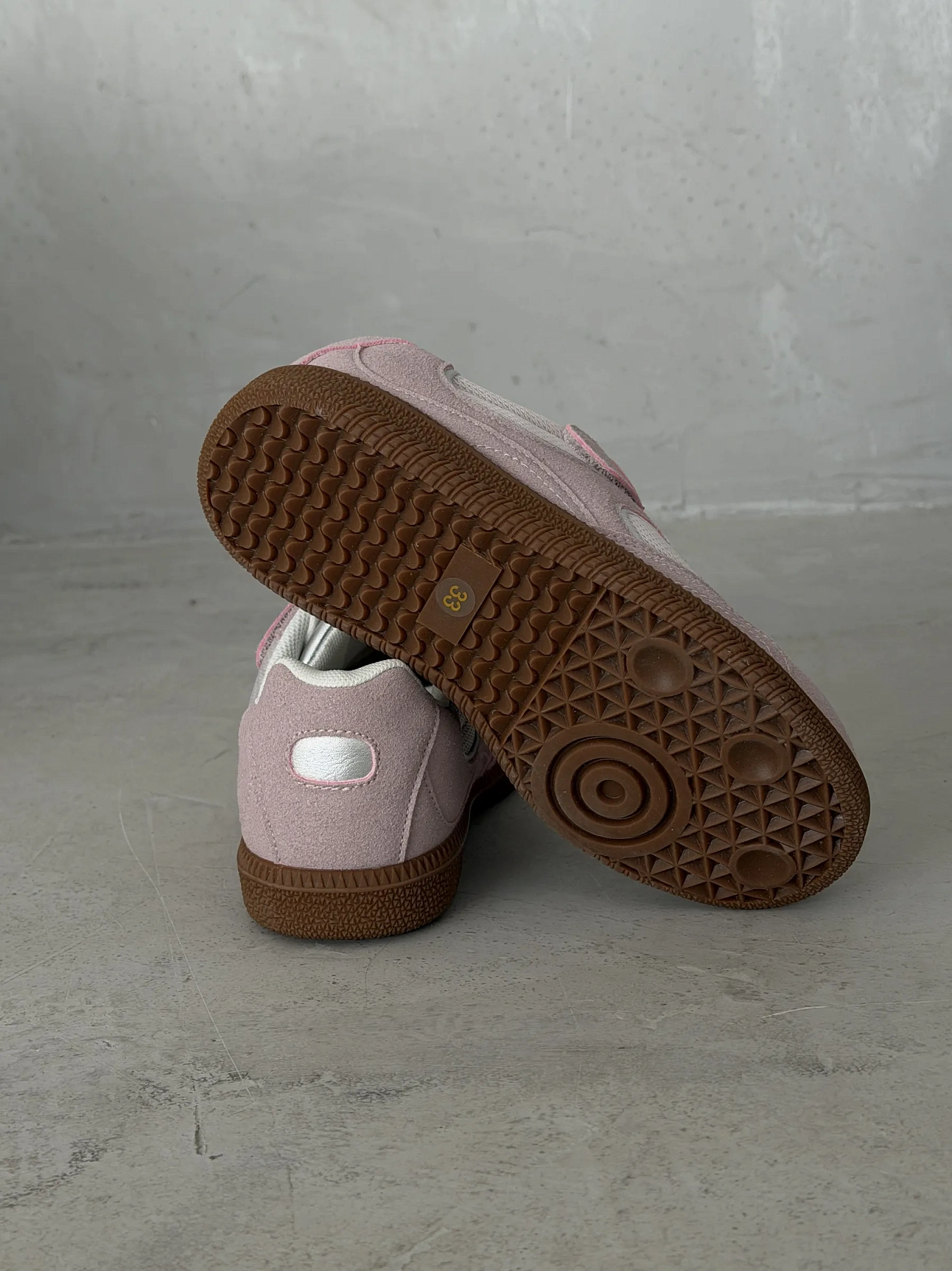 Кроссовки детские весна дышащие спортивные