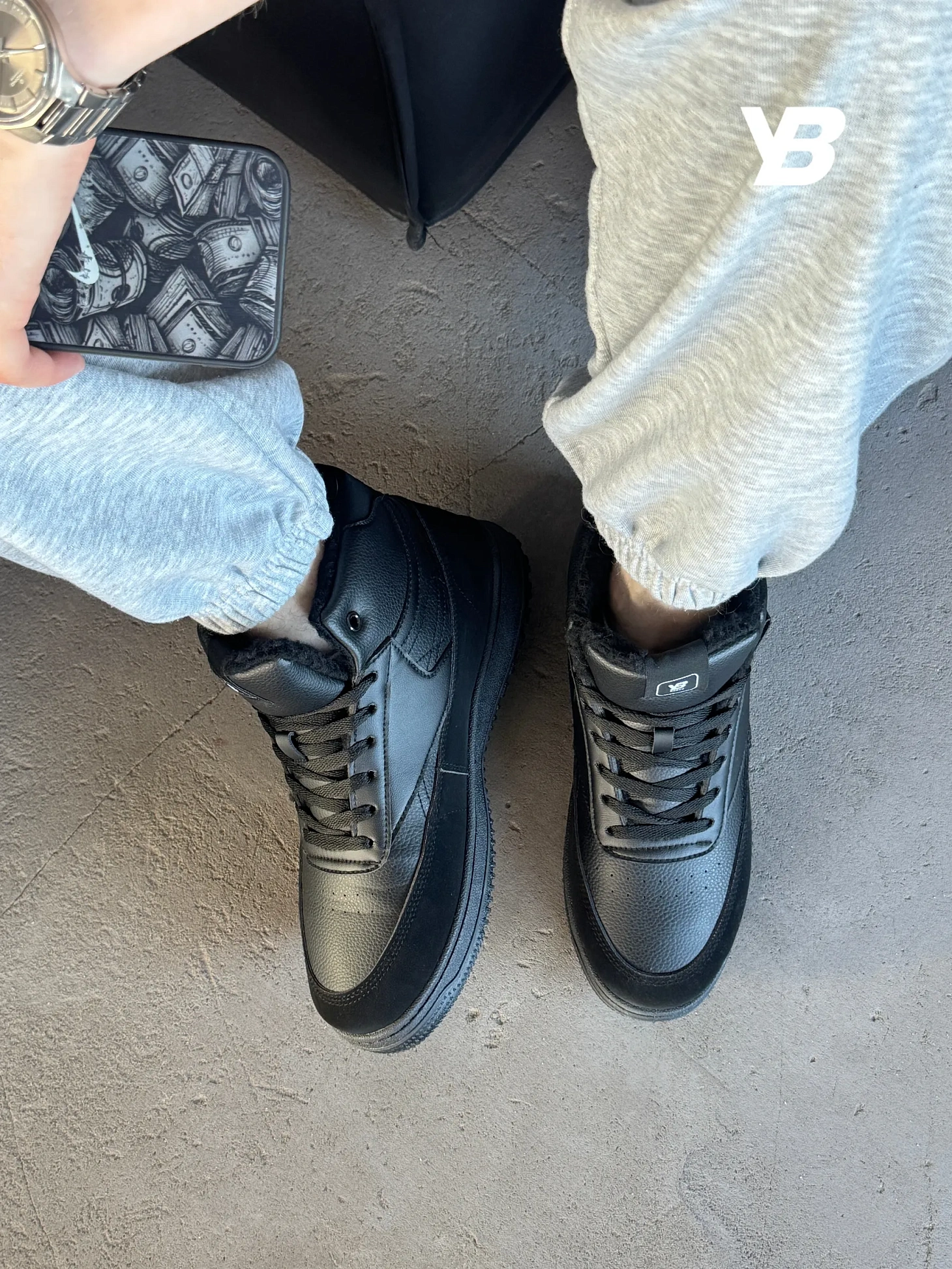 Зимние кроссовки утепленные высокие кеды