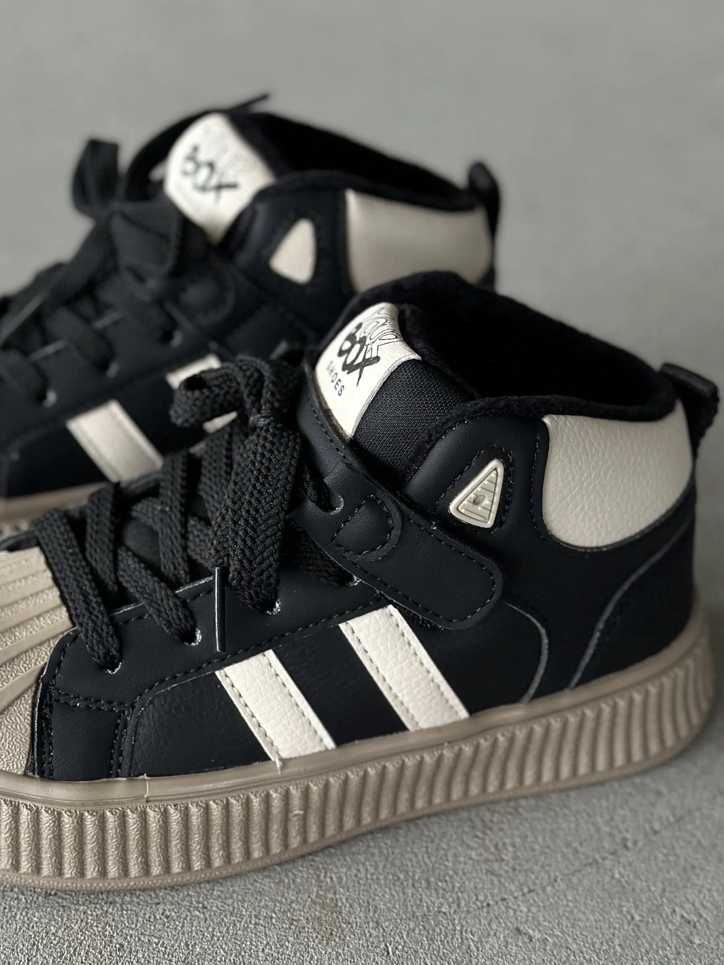 Демисезонные ботинки подростковые кеды