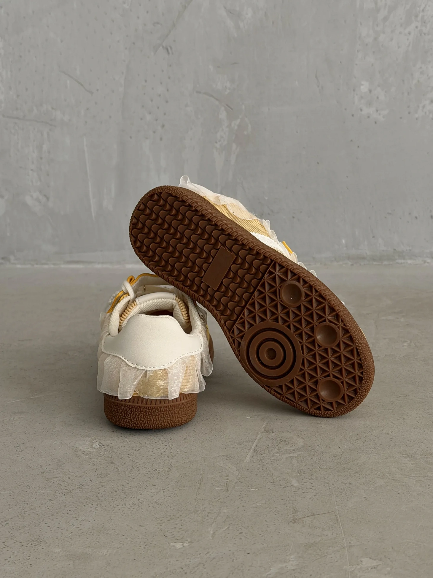 Демисезонные кроссовки детские на платформе