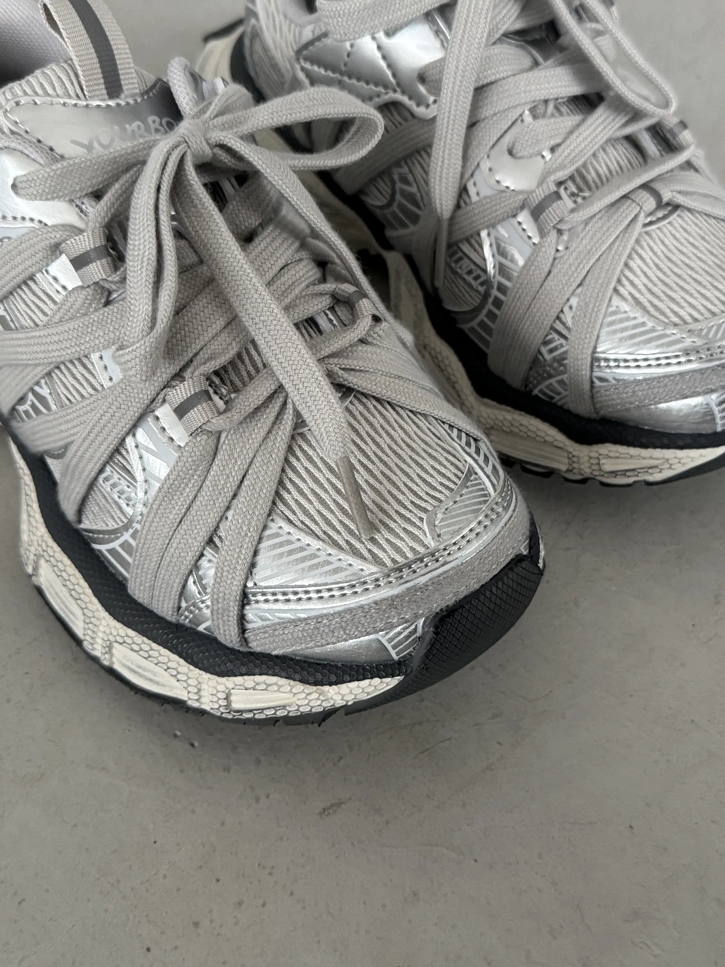 Демисезонные кроссовки детские на платформе