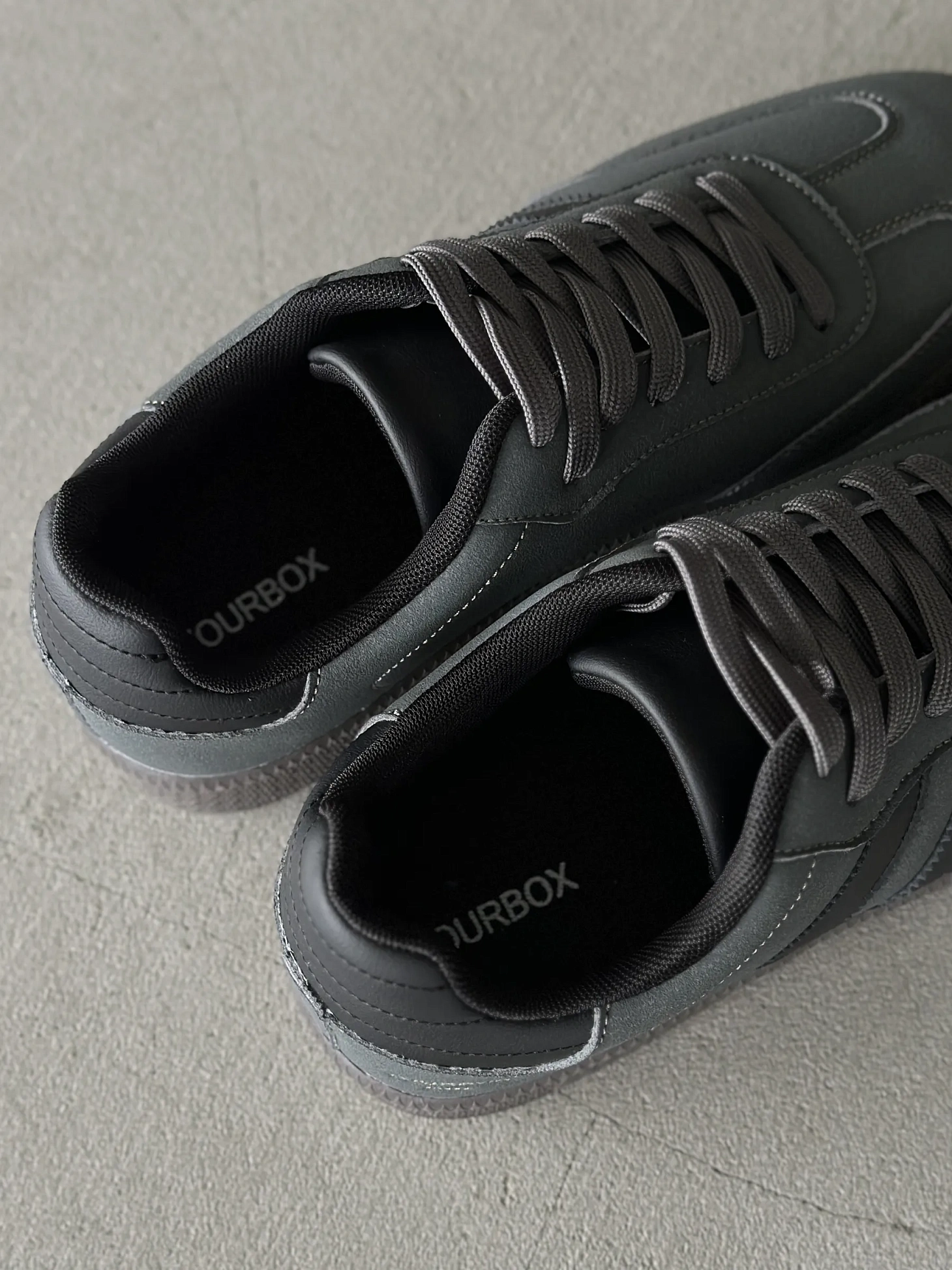 Демисезонные кроссовки мужские кеды