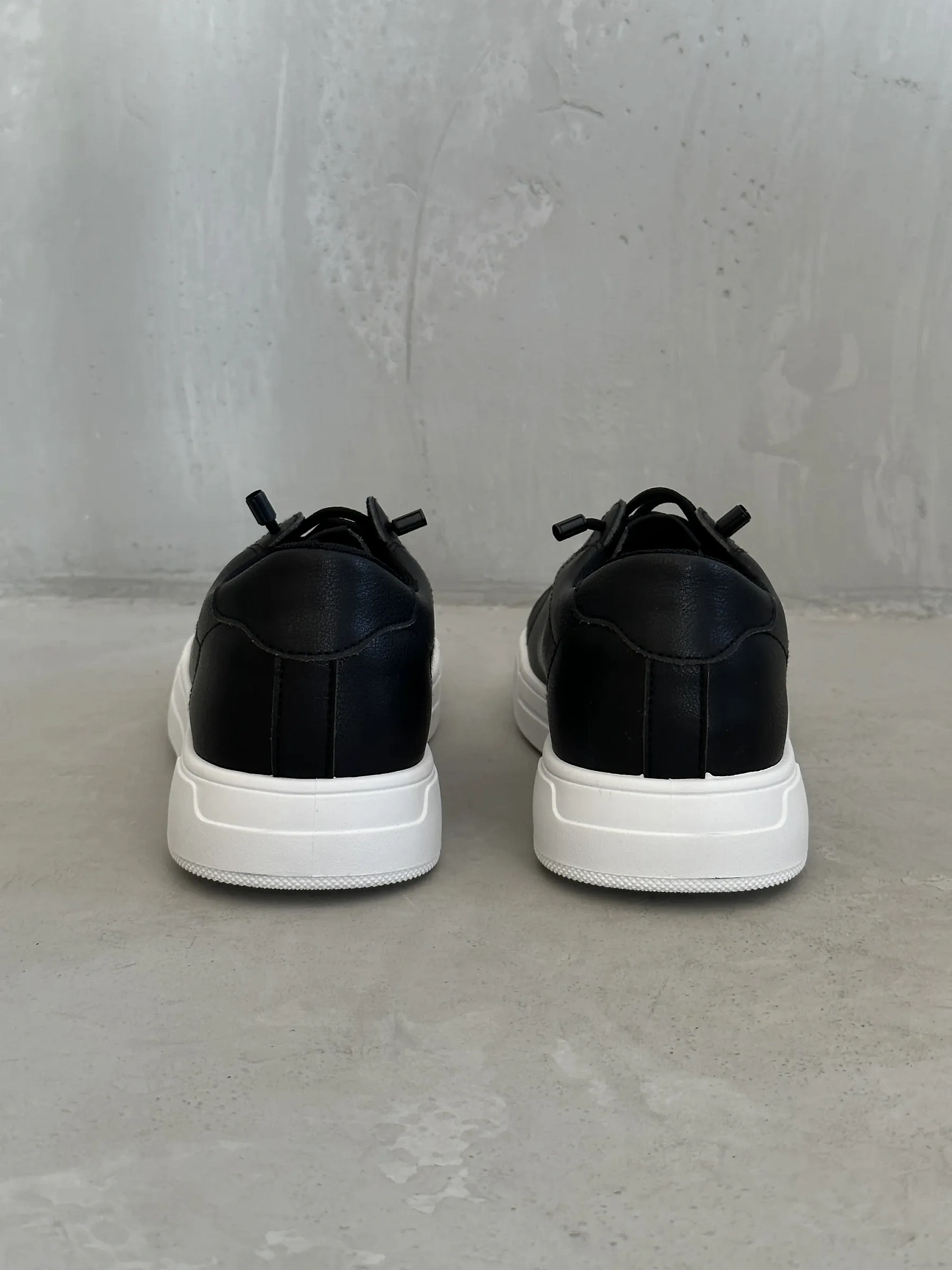 Кроссовки демисезонные кеды