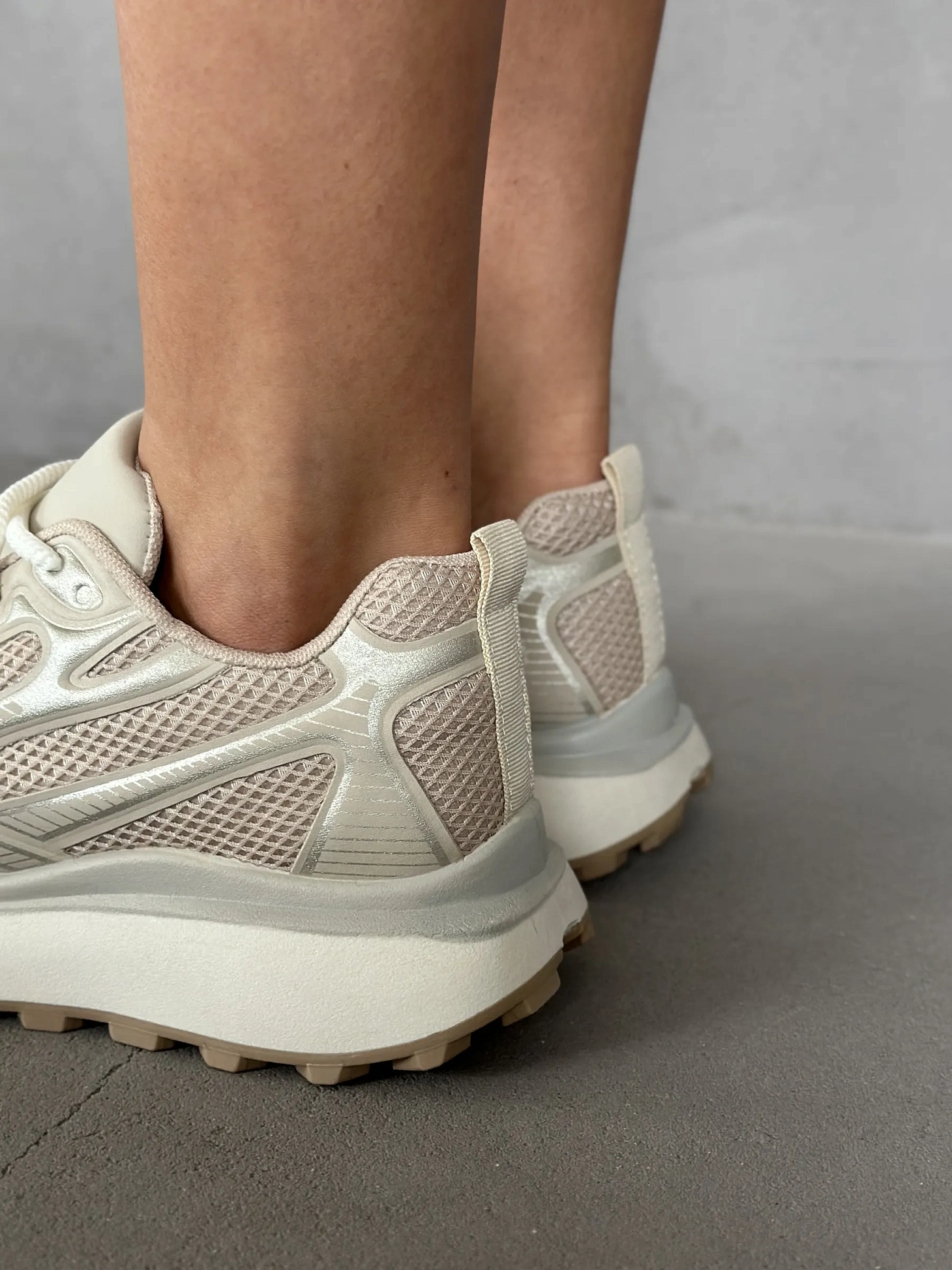 Кроссовки женские текстиль