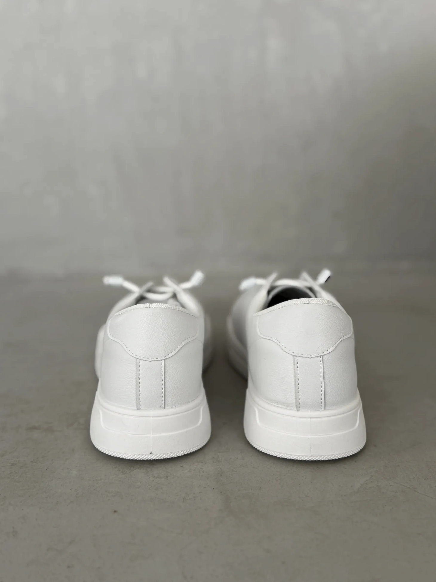 Кроссовки демисезонные кеды