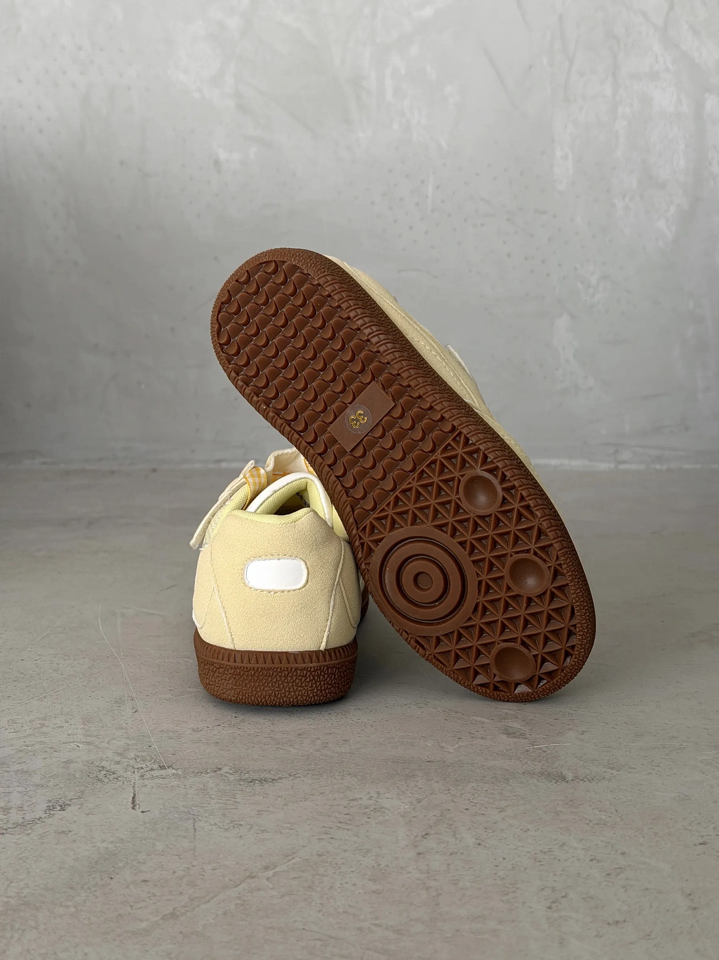 Кроссовки детские весна дышащие спортивные