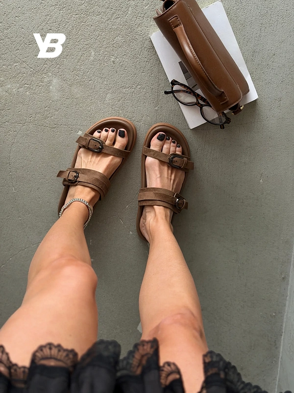 Летние босоножки на платформе