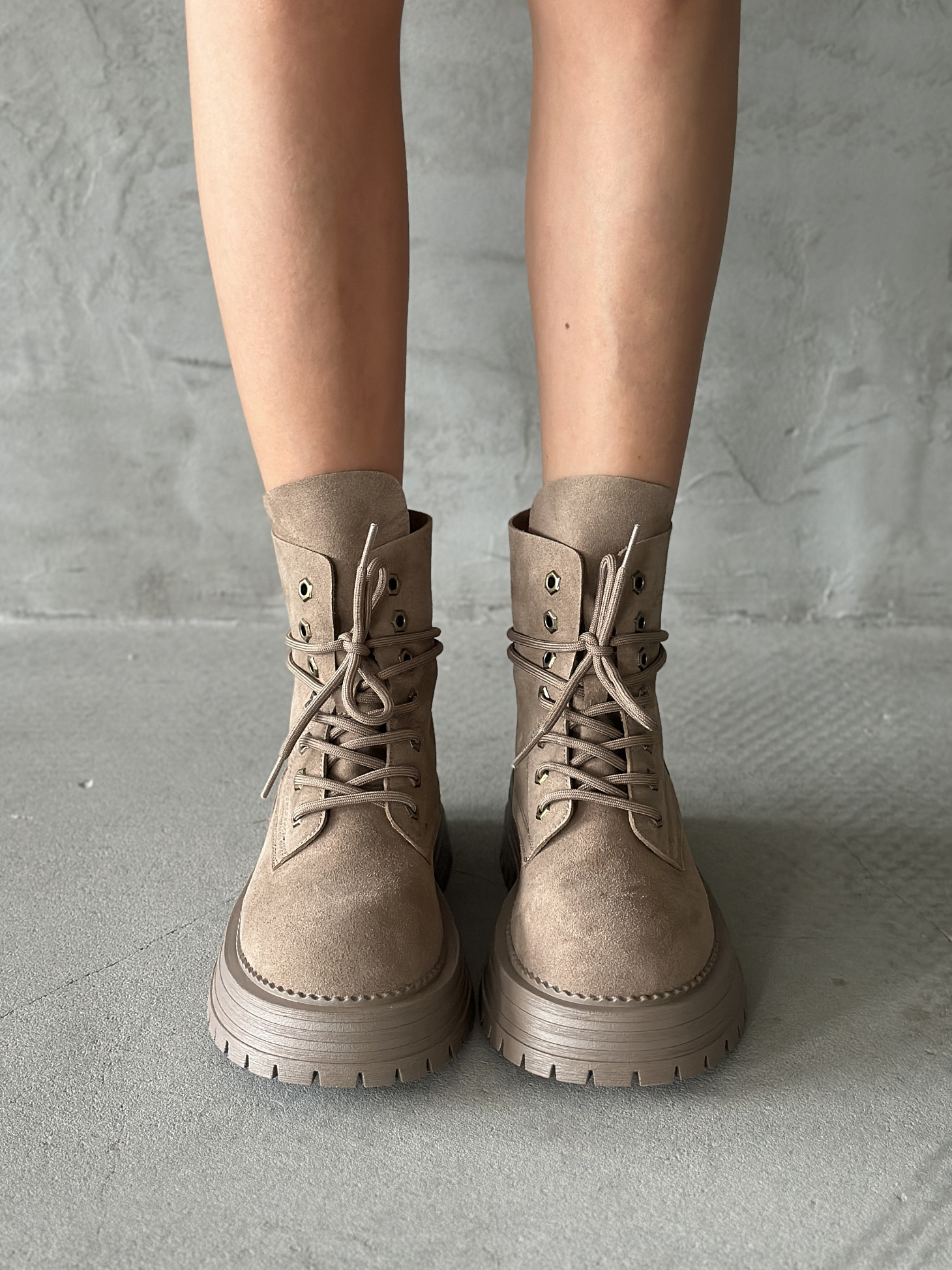 Ботинки женские натуральная замша