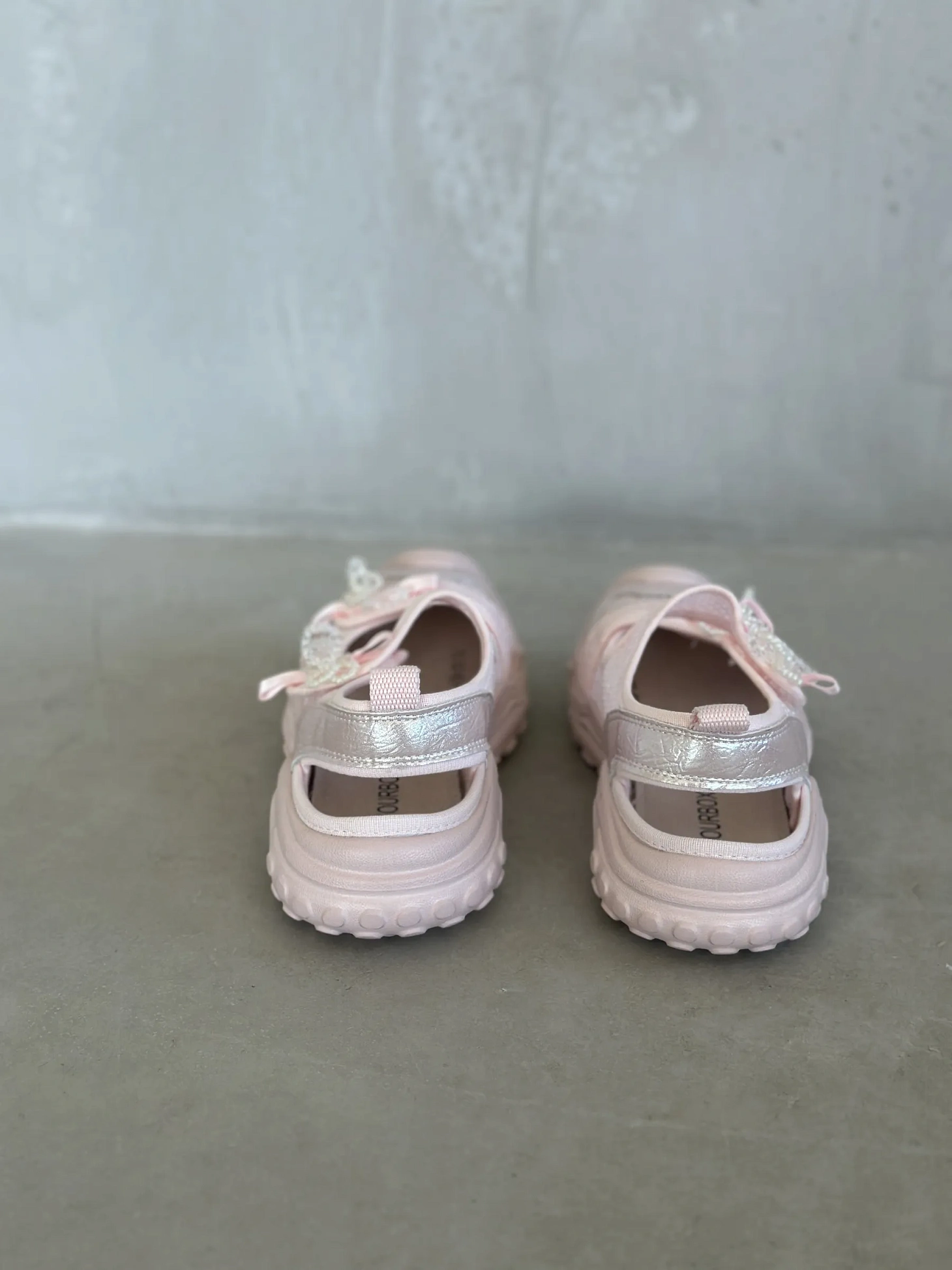 Летние босоножки подростковые на платформе