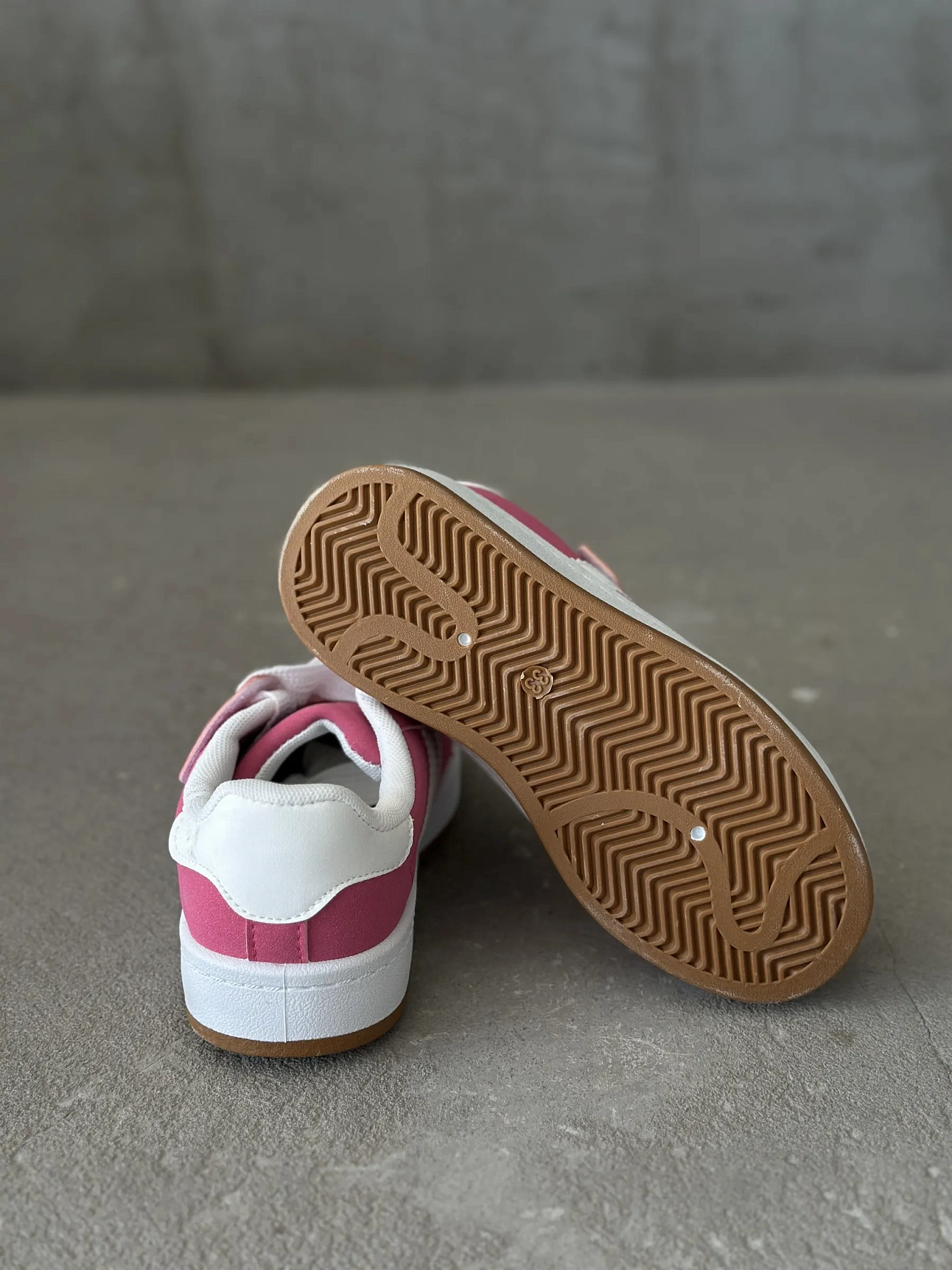 Демисезонные кроссовки детские на платформе