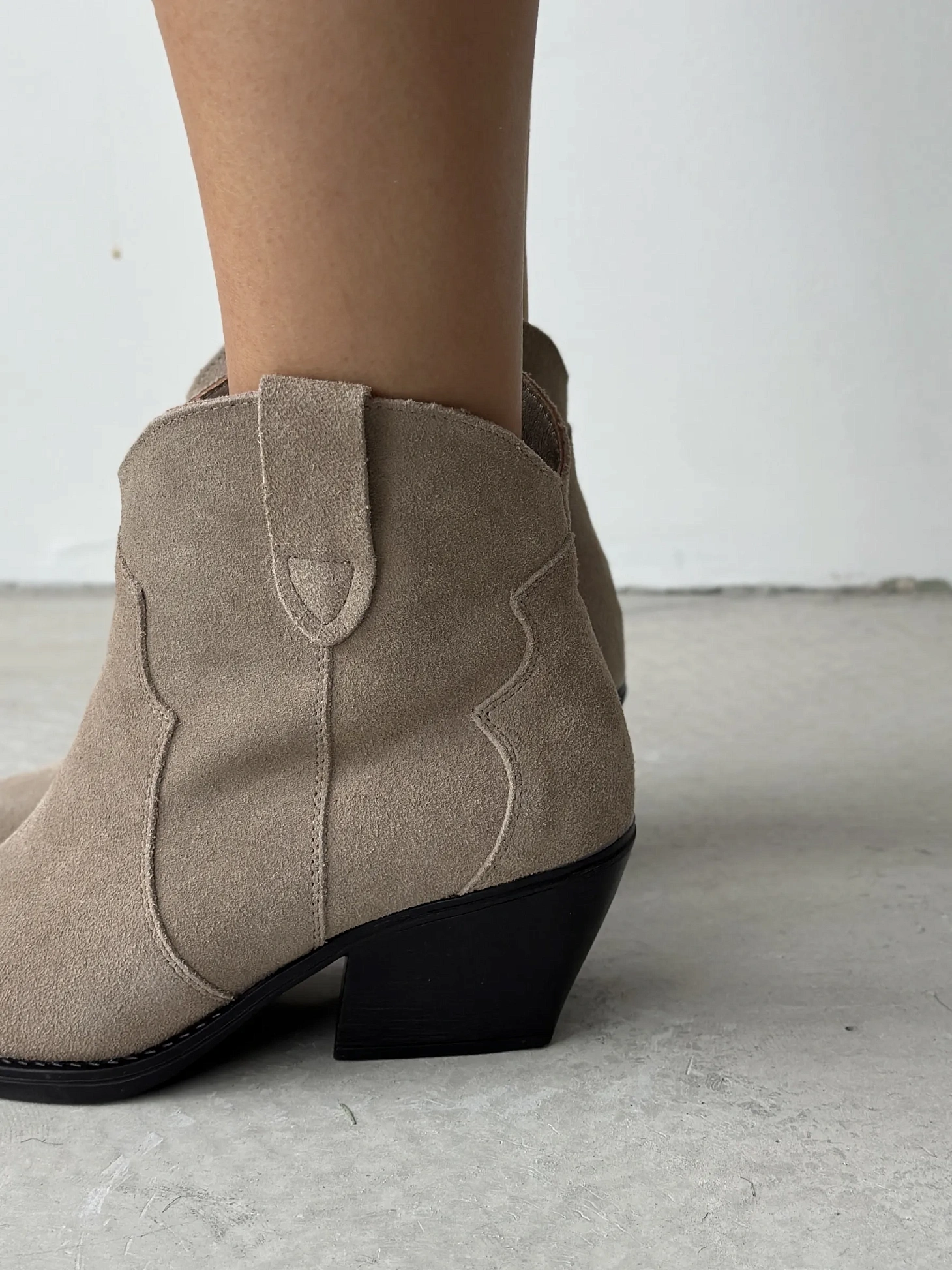 Казаки женские натуральная замша