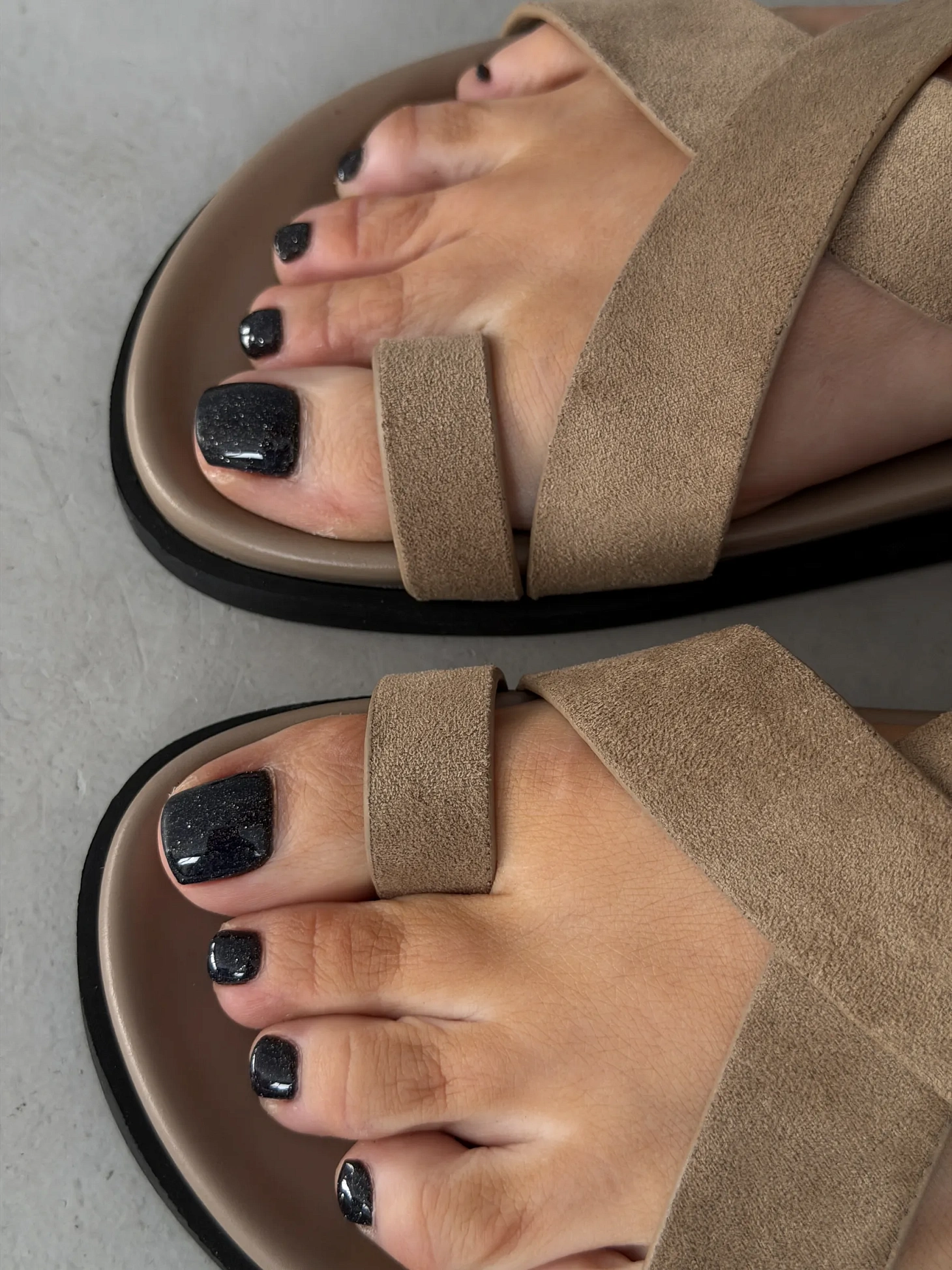 Летние босоножки на платформе