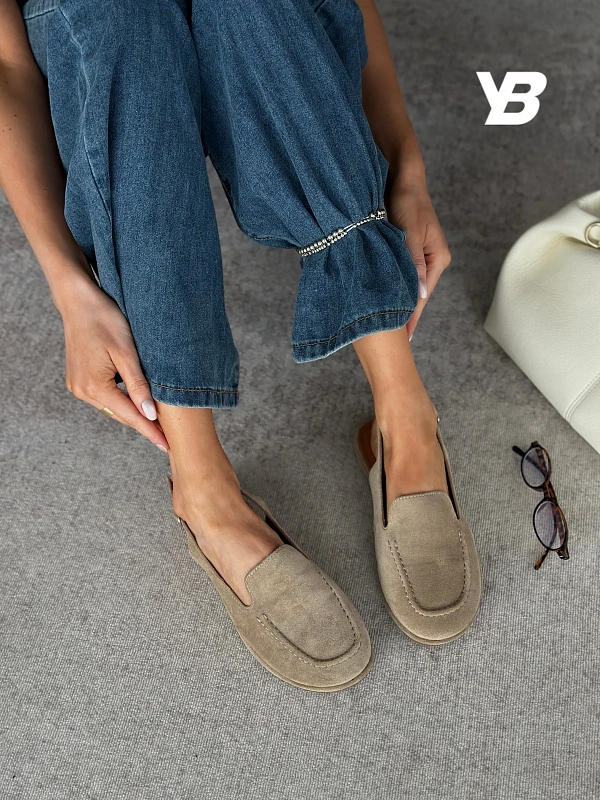 Летние босоножки на тонкой подошве мюли