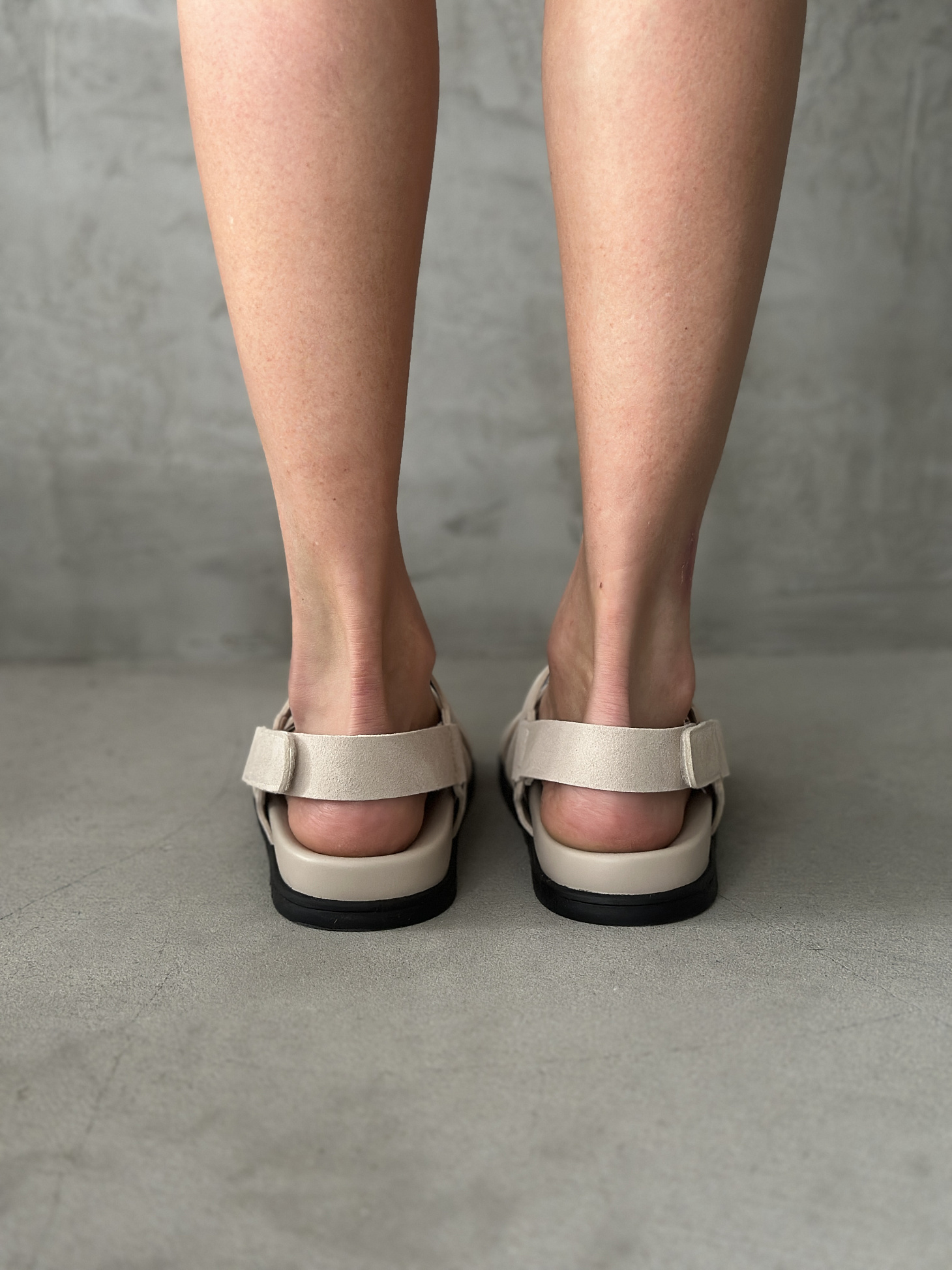 Босоножки женские натуральная замша