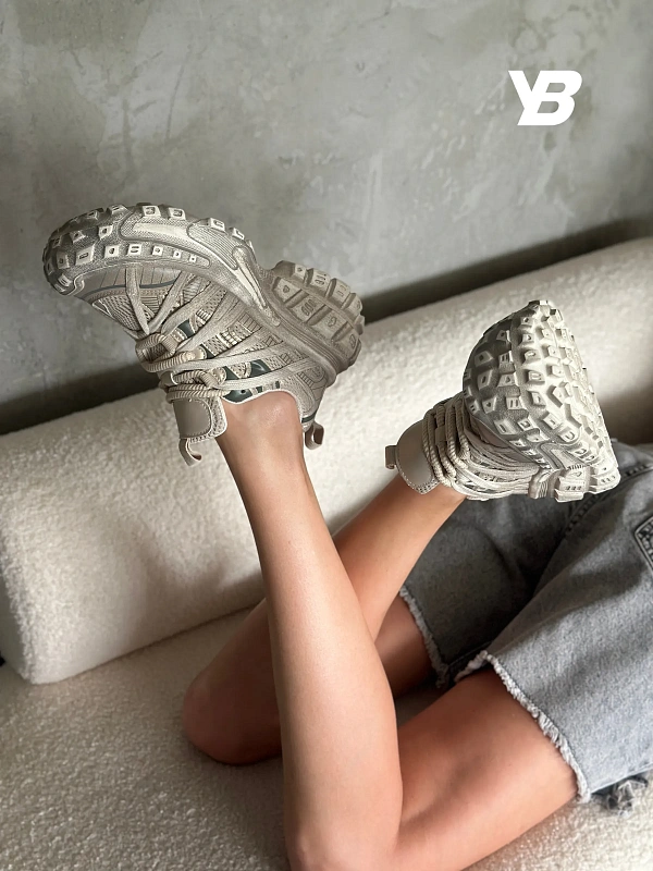 Кроссовки женские экокожа