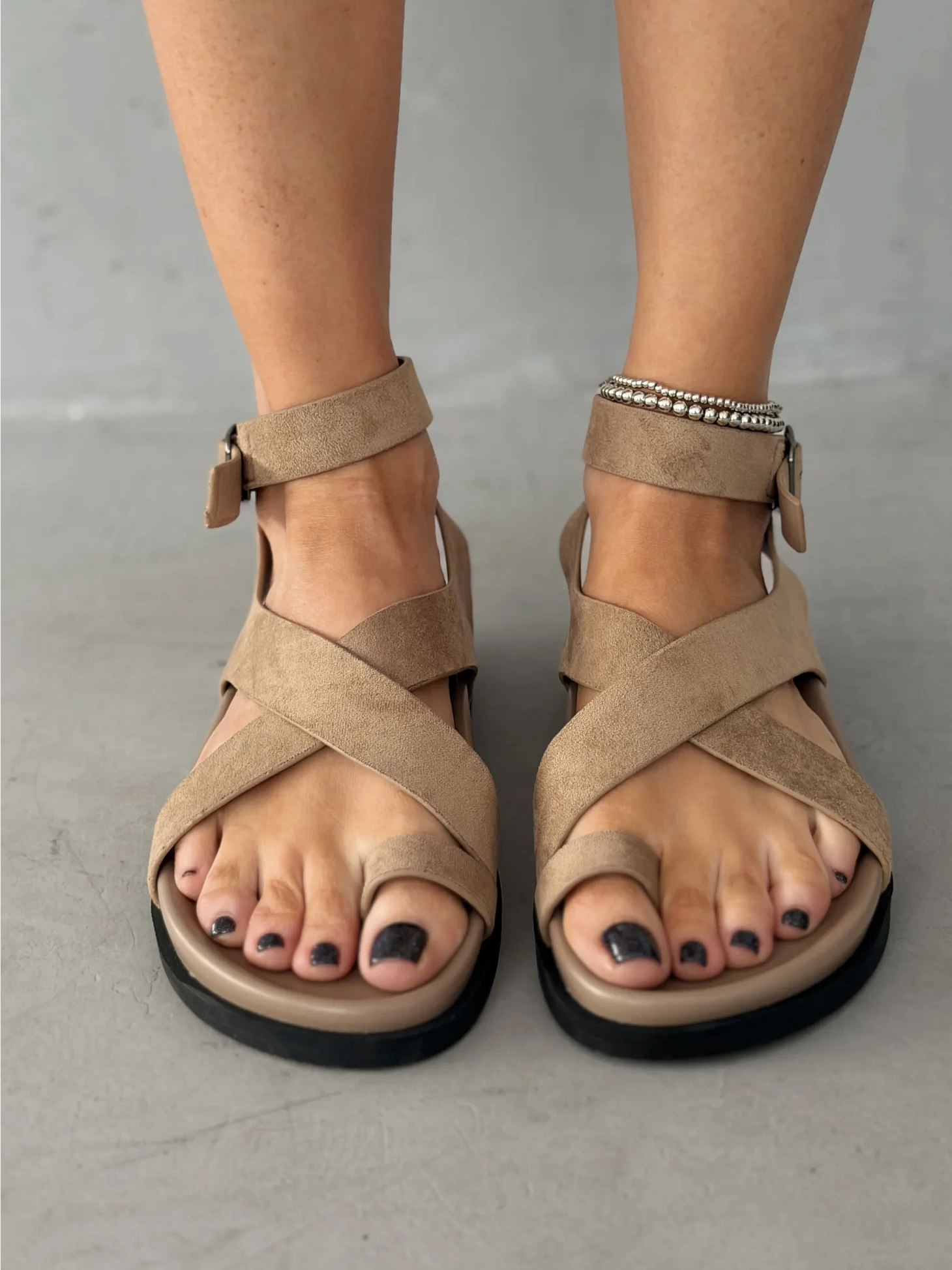 Летние босоножки на платформе