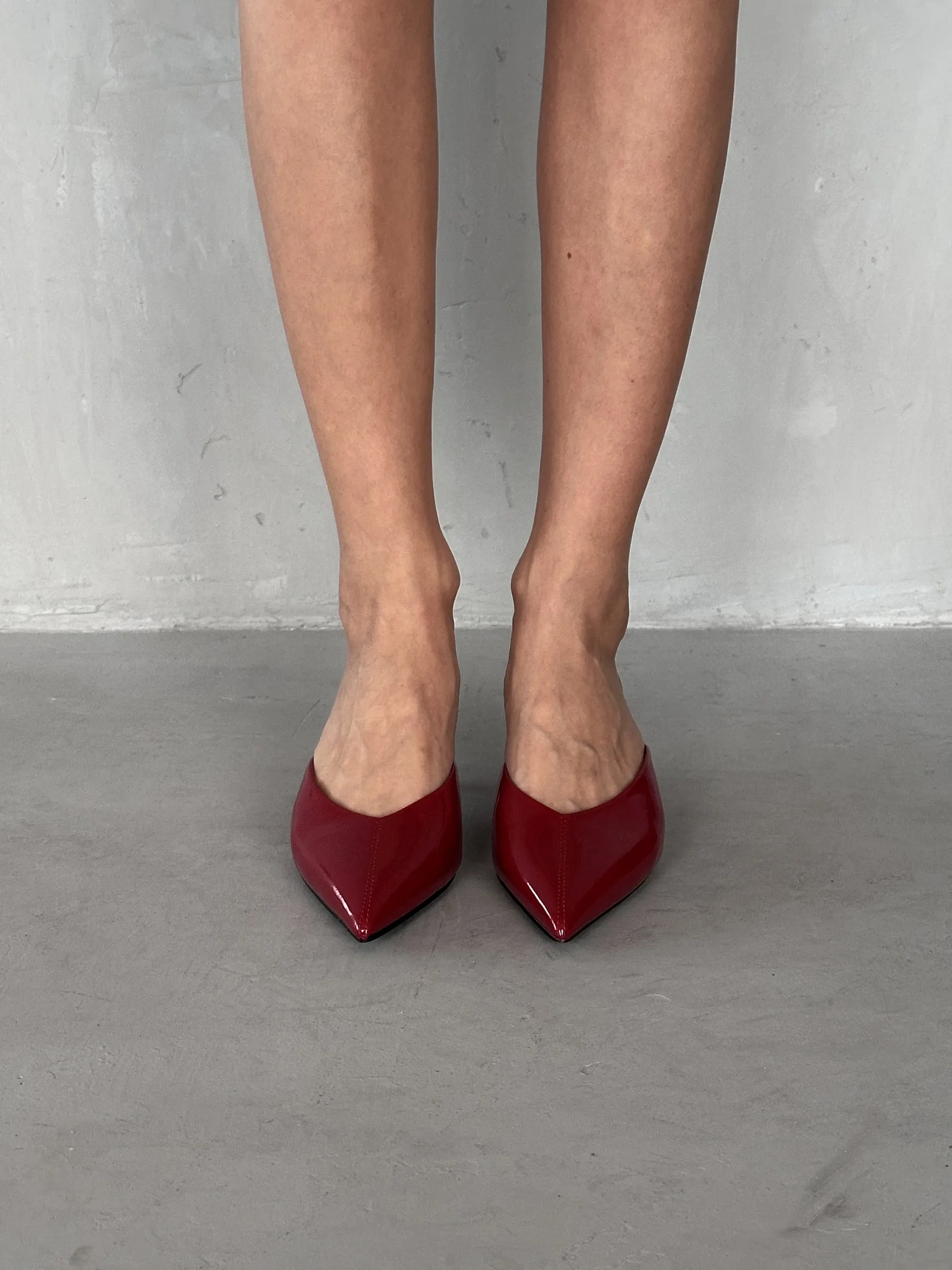 Туфли на низком каблуке мюли лодочки