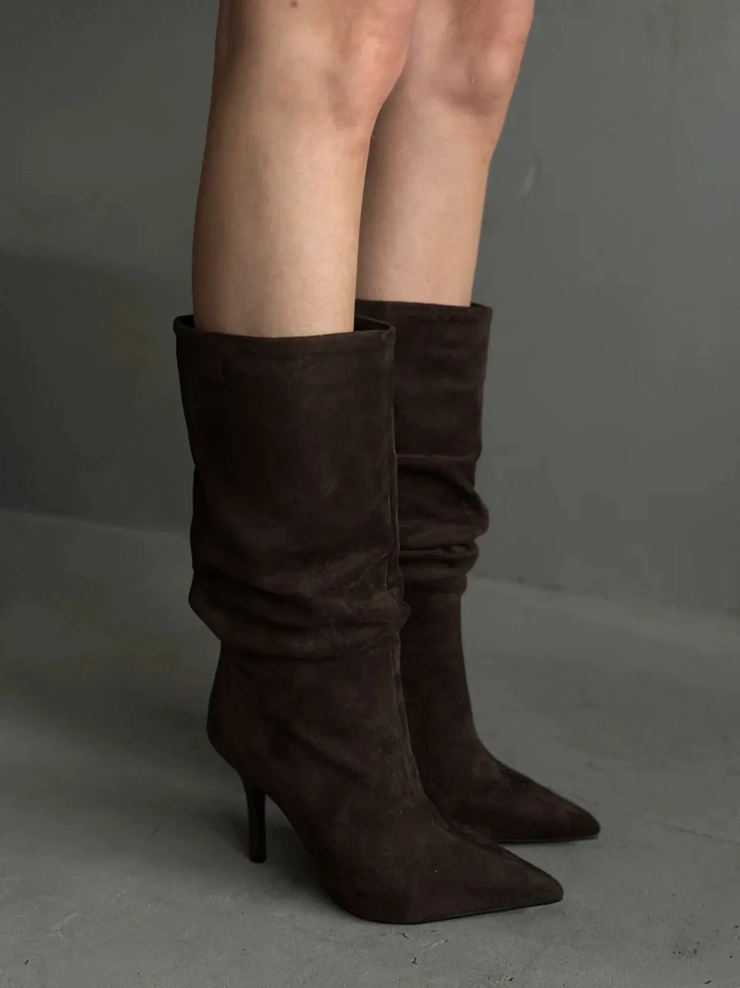 Сапоги женские демисезонные на каблуке весенние