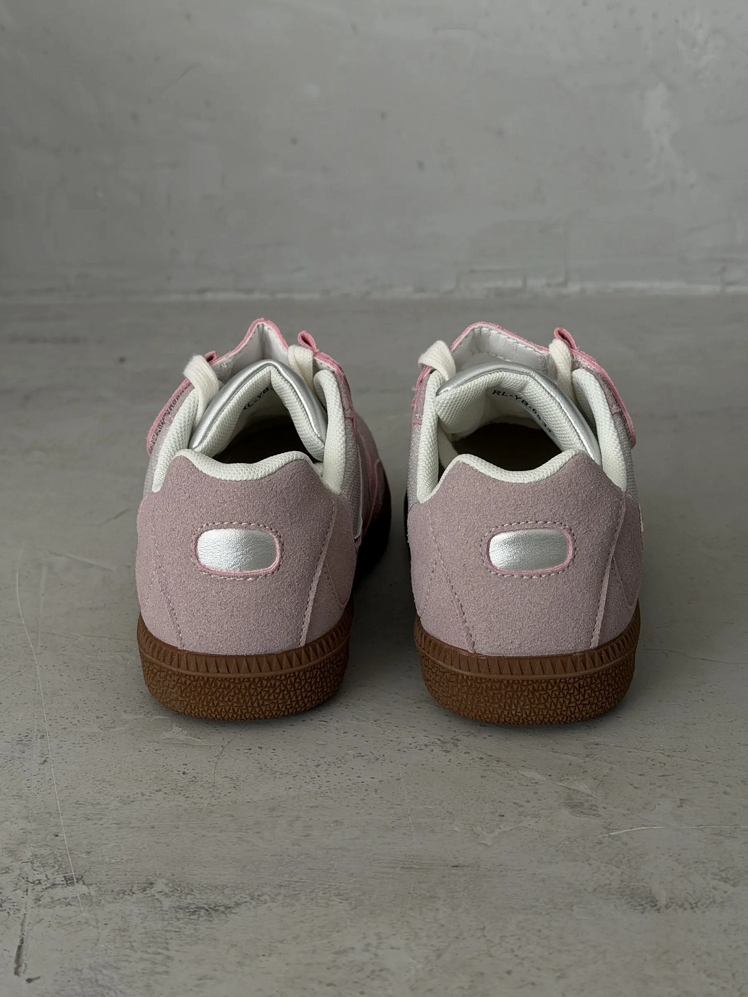 Кроссовки детские весна дышащие спортивные