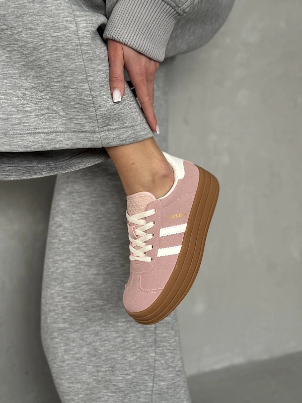 Кроссовки весна на платформе