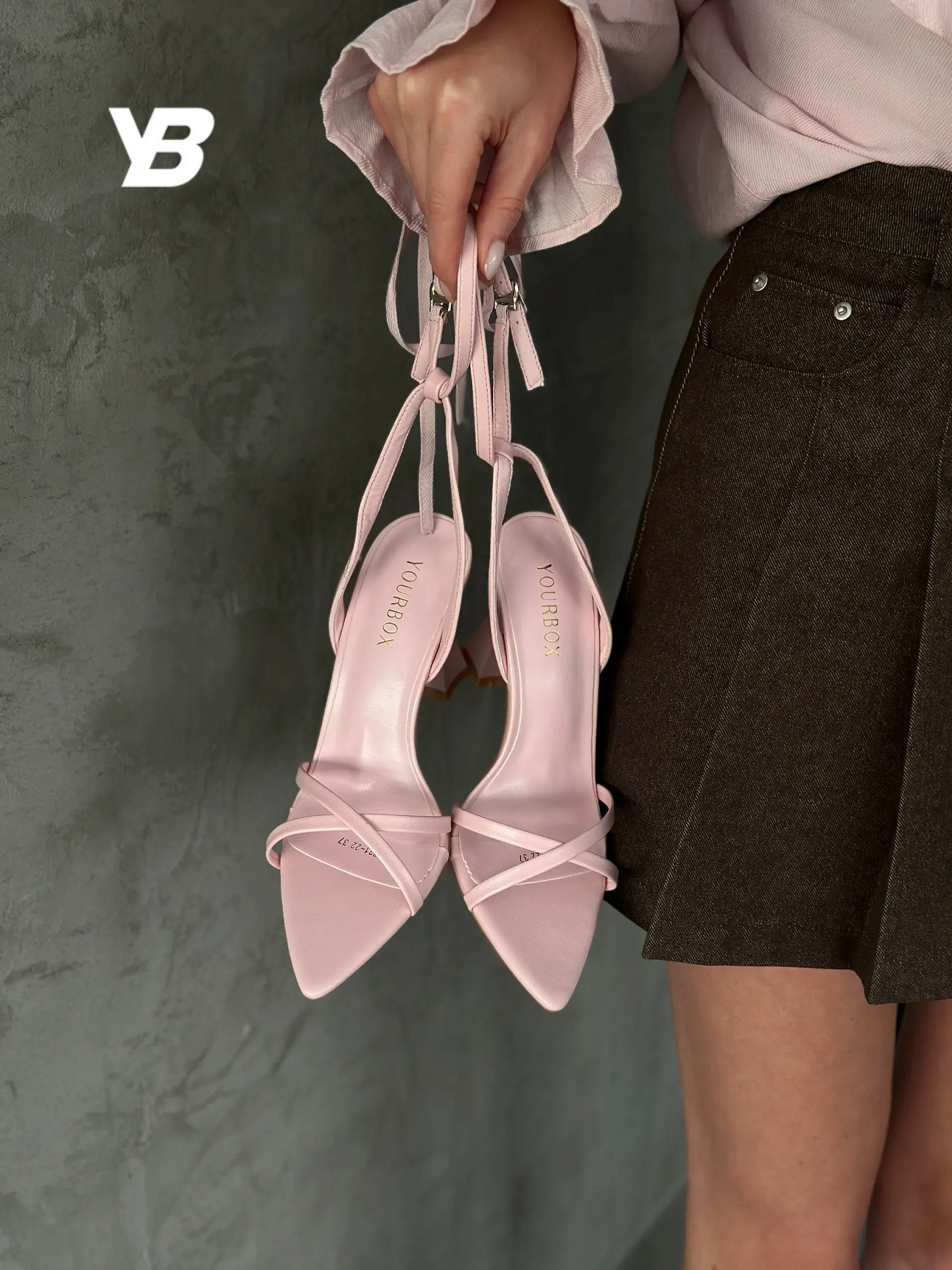 Летние босоножки женские на высоком каблуке