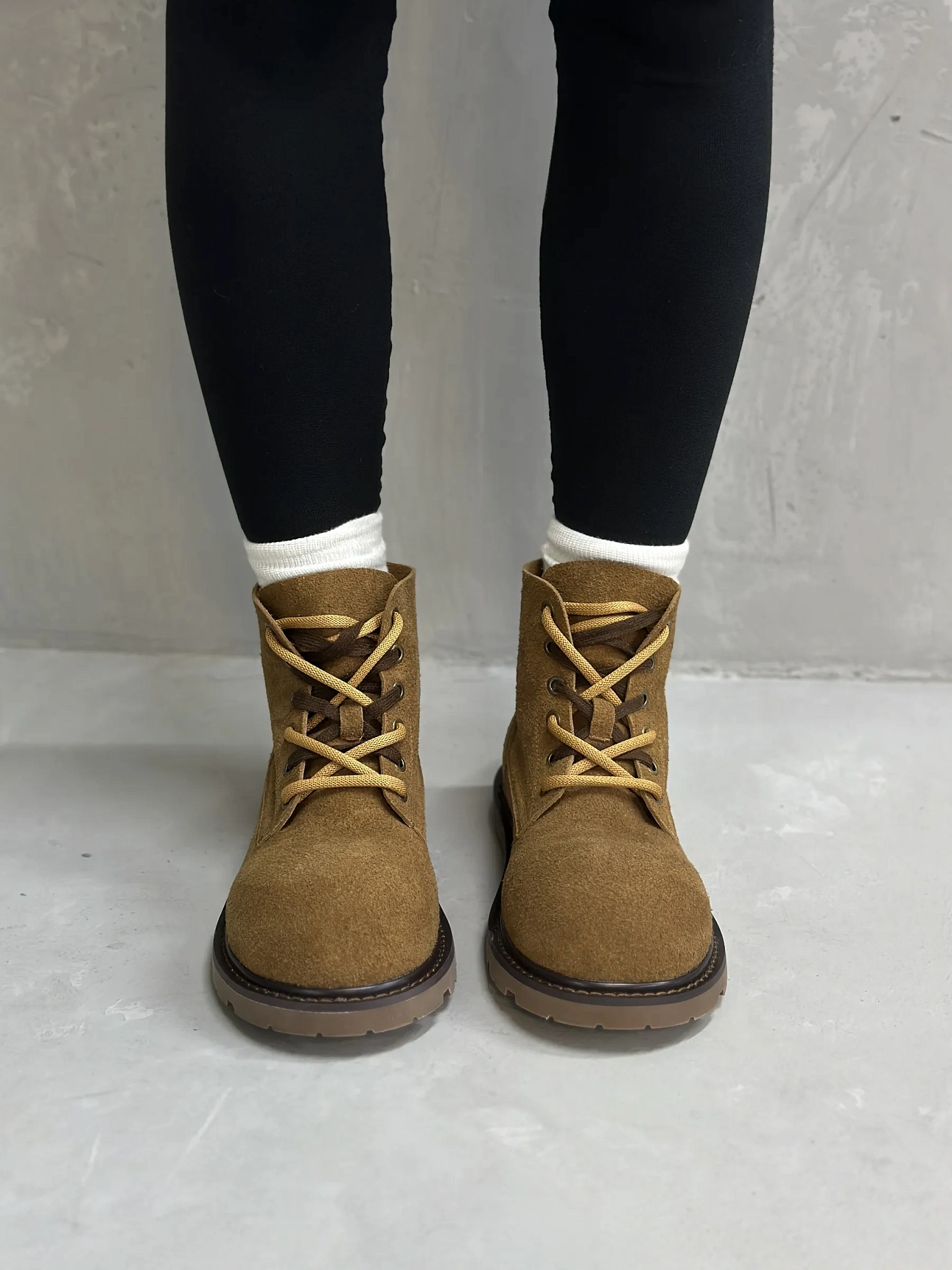 Ботинки женские натуральная замша