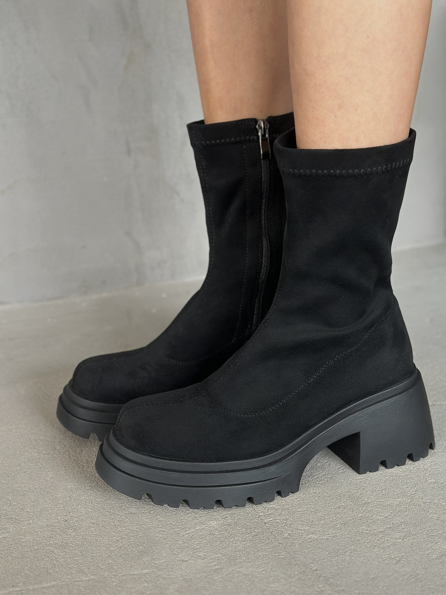 Ботинки женские экозамша