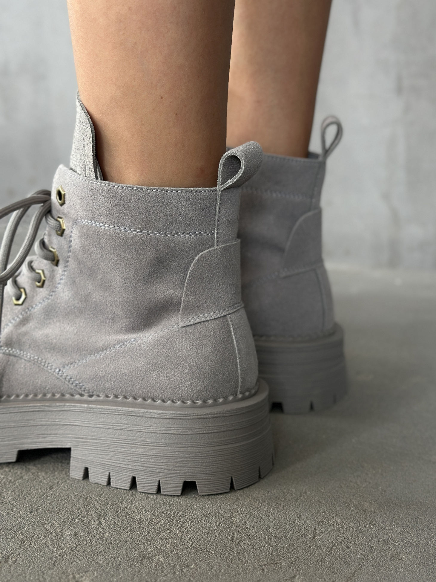 Ботинки женские натуральная замша