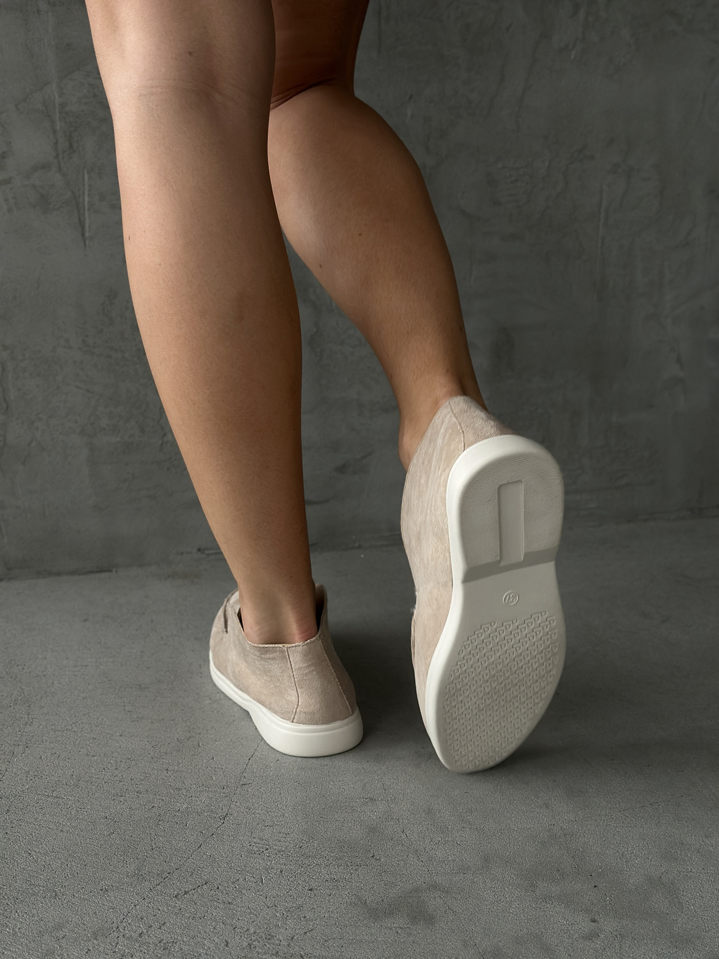 Лоферы женские экозамша