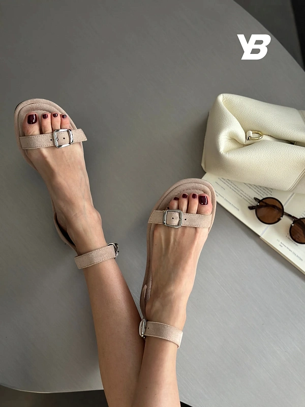 Летние босоножки женские с закрытой пяткой