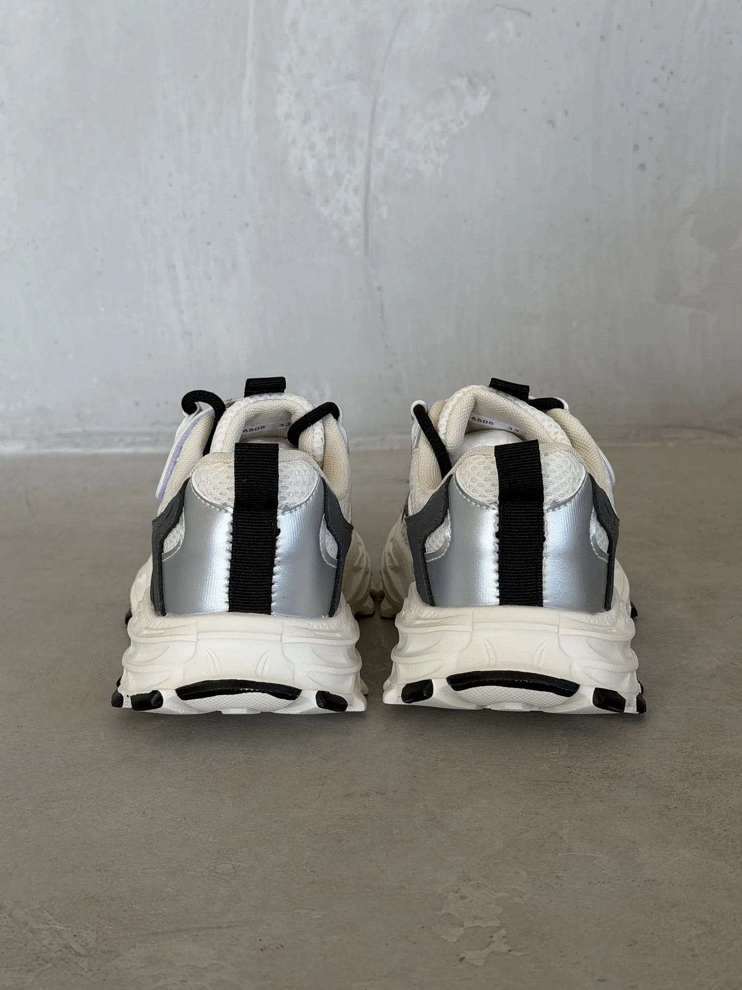 Демисезонные кроссовки детские на платформе