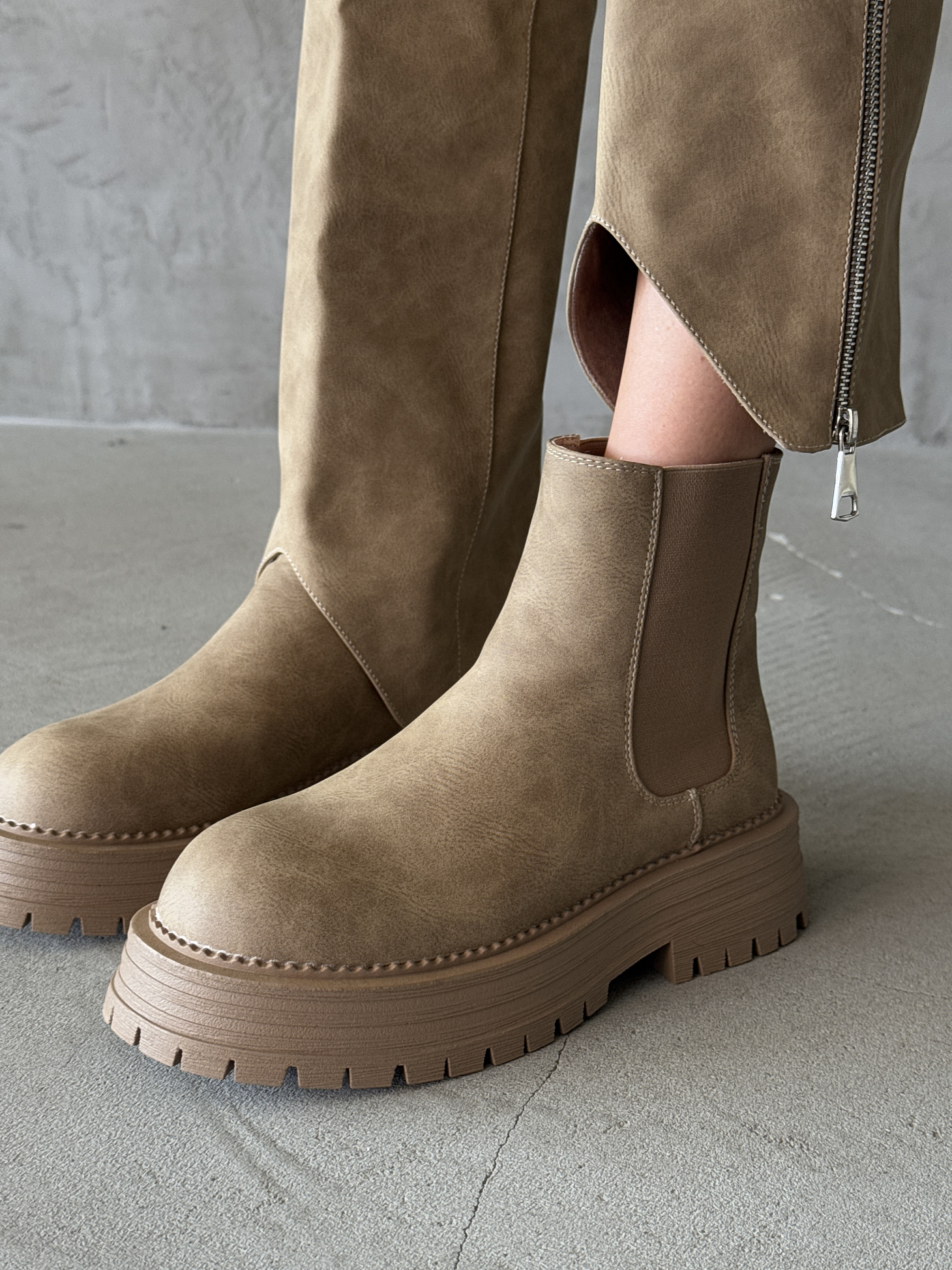 Сапоги женские экозамша