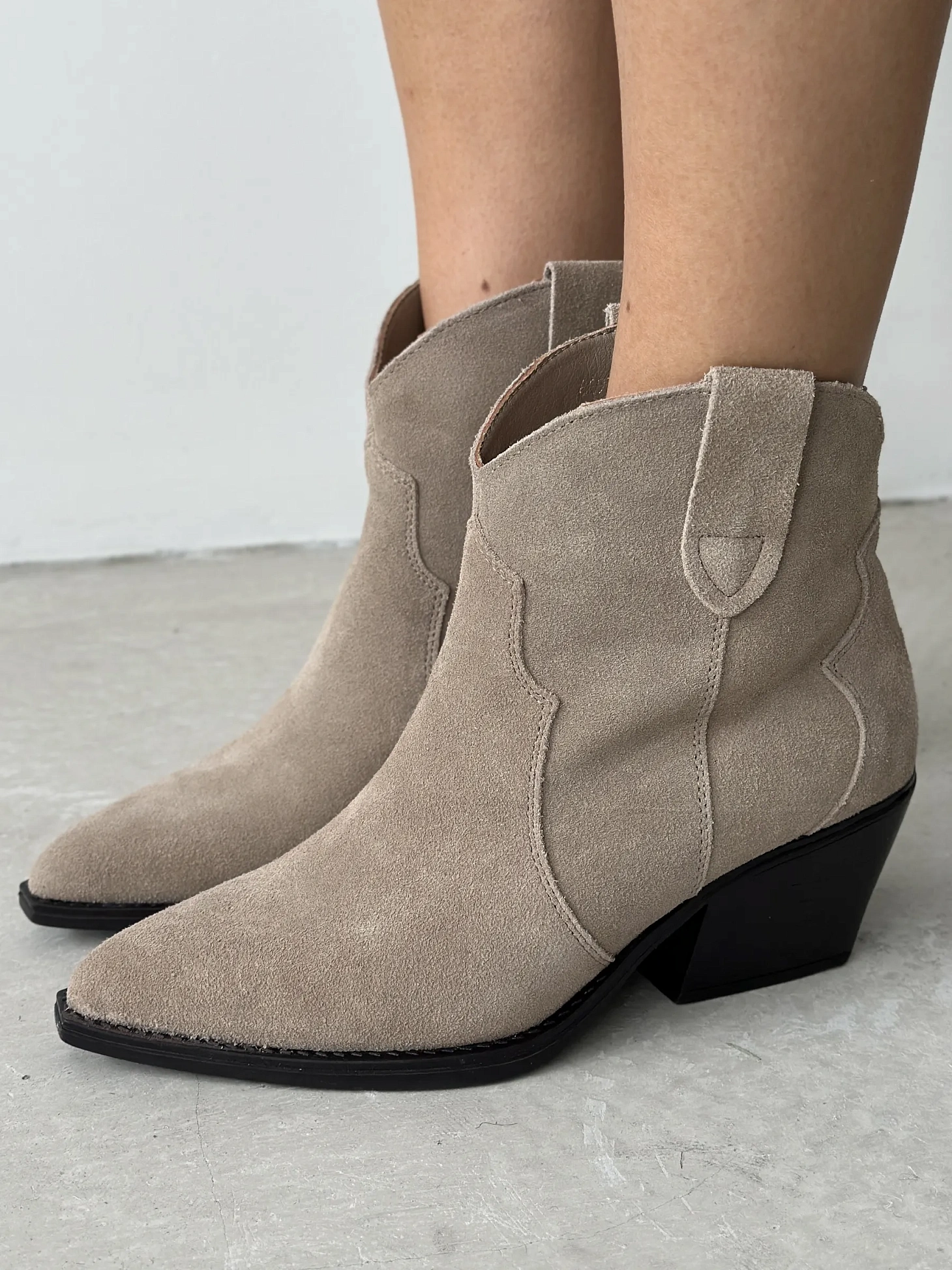 Казаки женские натуральная замша