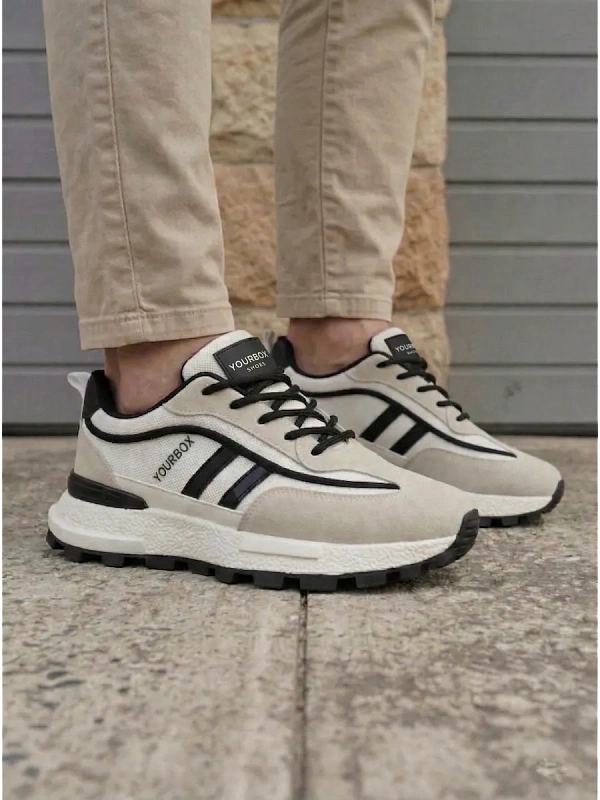 Демисезонные кроссовки спортивные