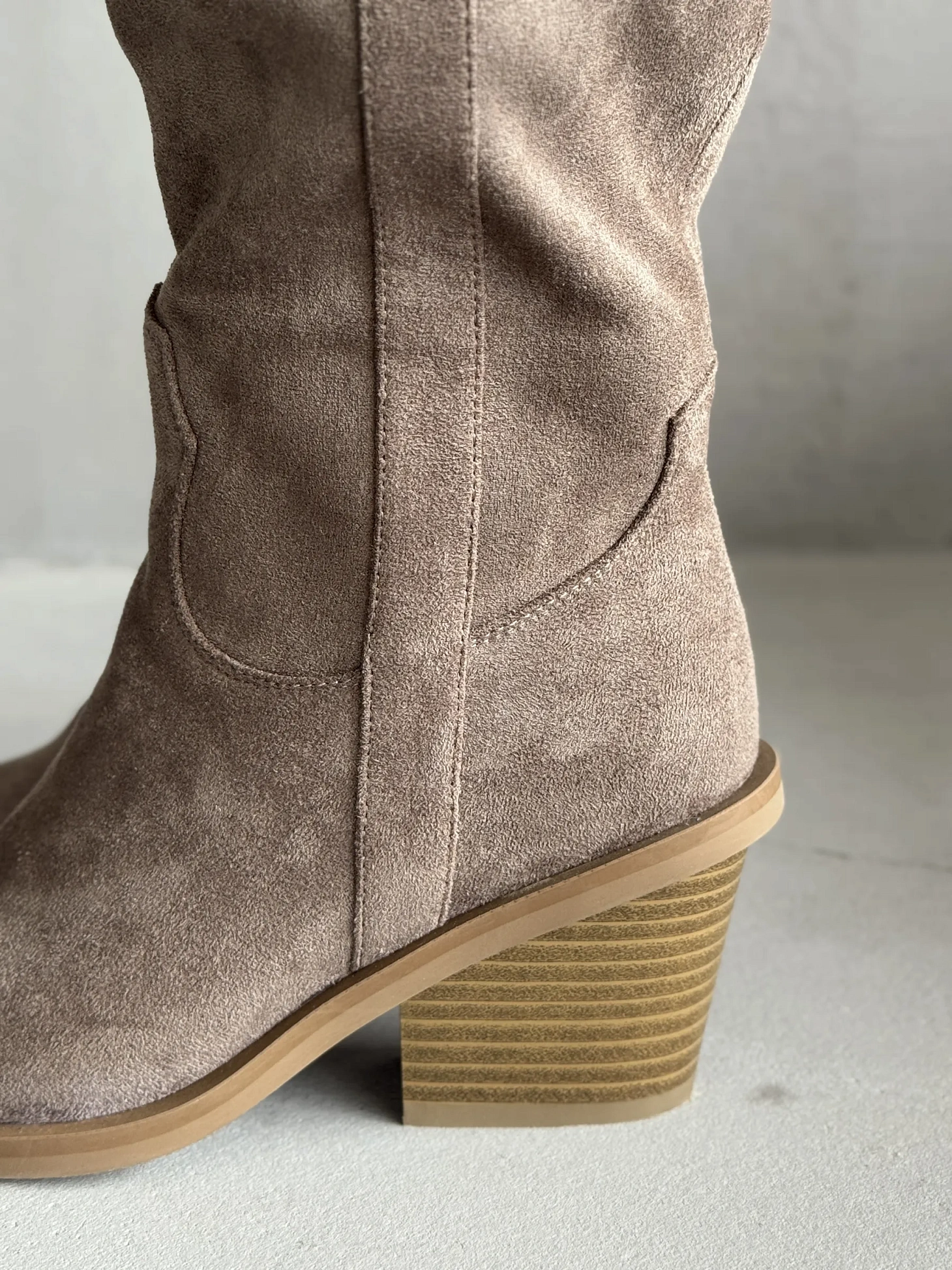 Сапоги женские экозамша