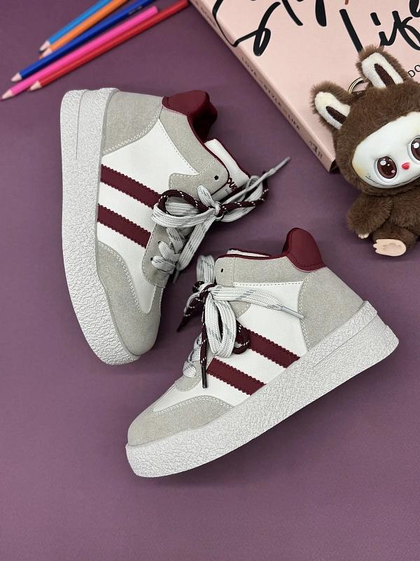 Демисезонные ботинки высокие на платформе