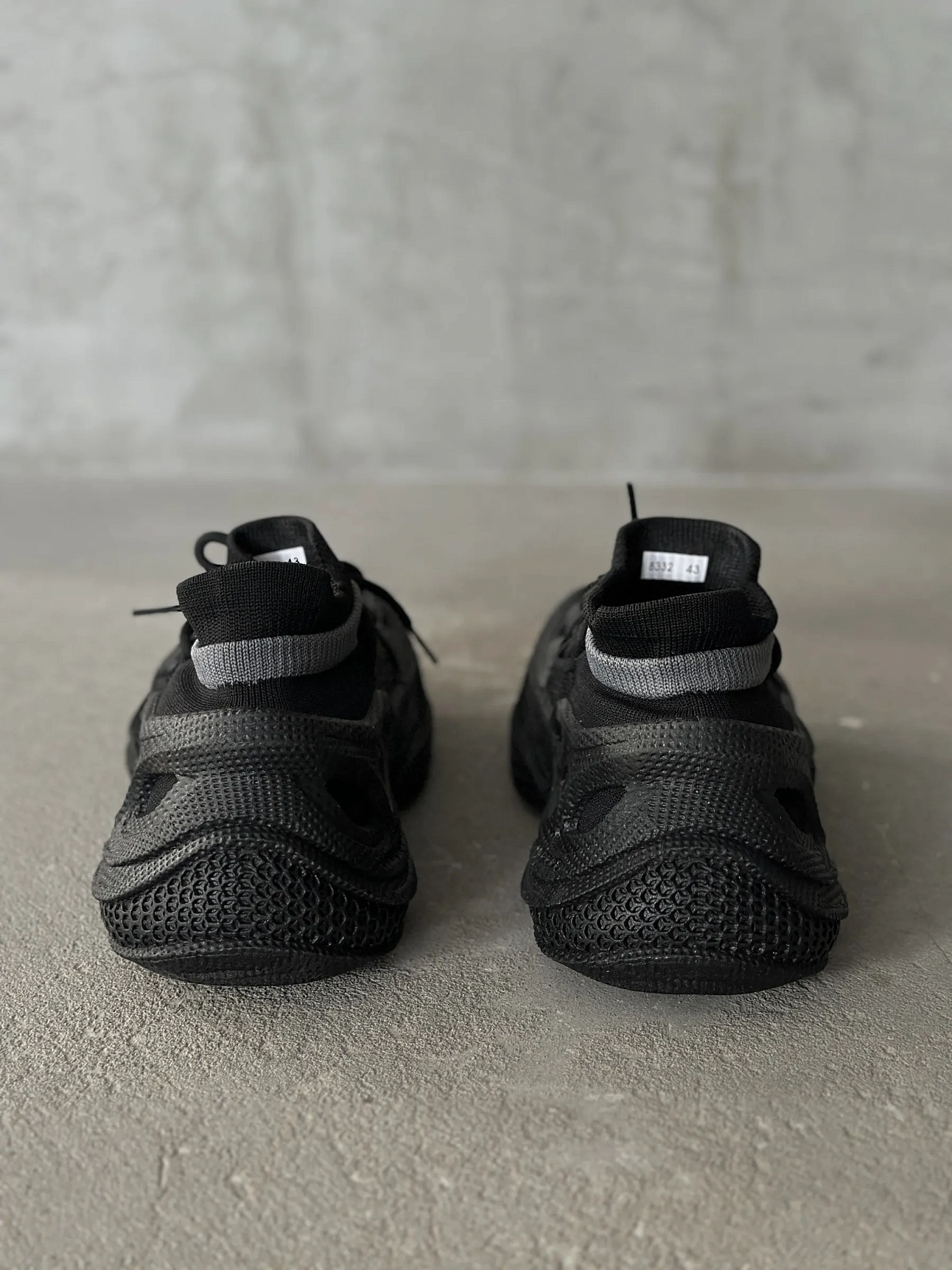 Демисезонные кроссовки мужские спортивные