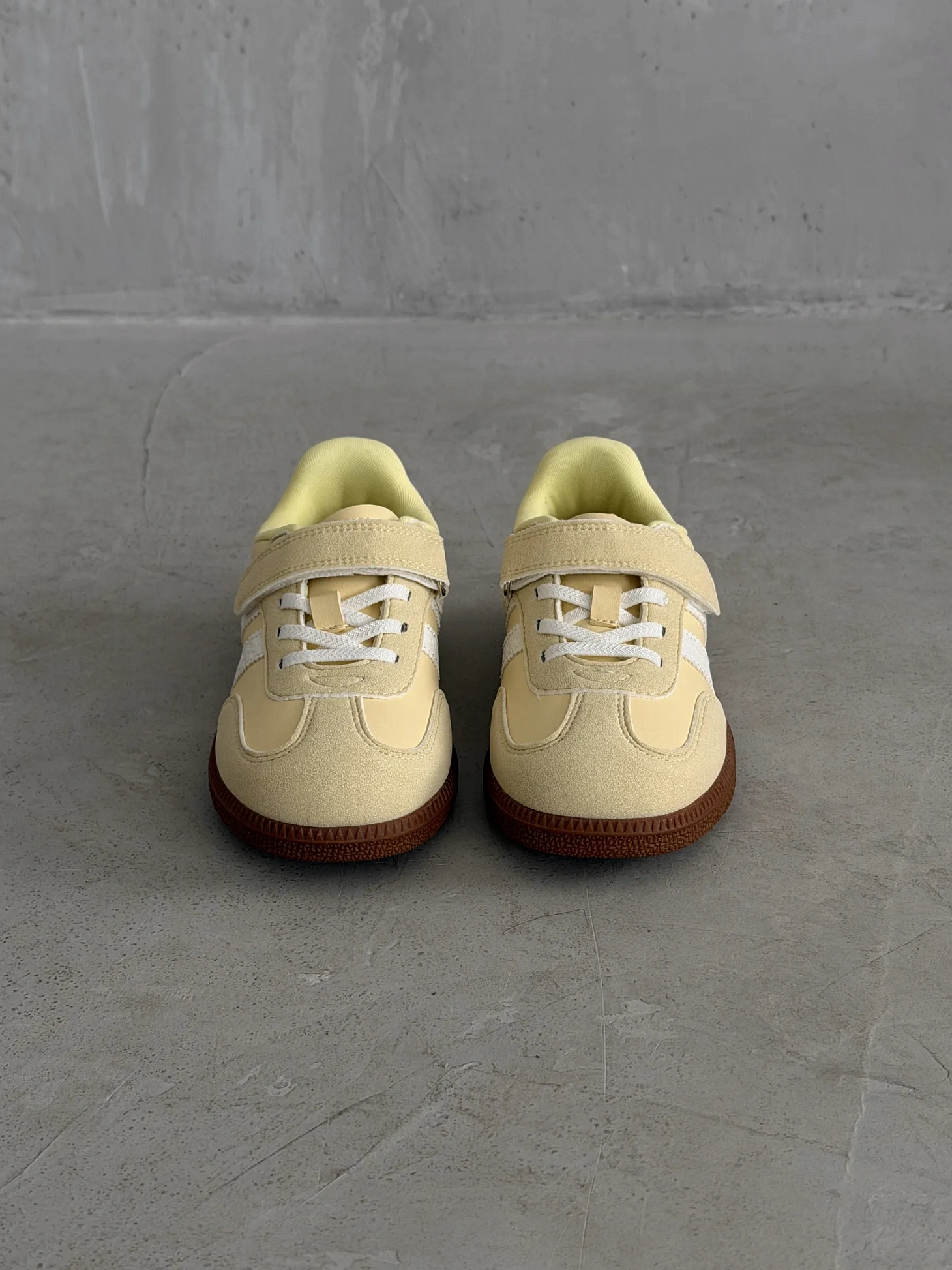 Демисезонные кроссовки детские на платформе